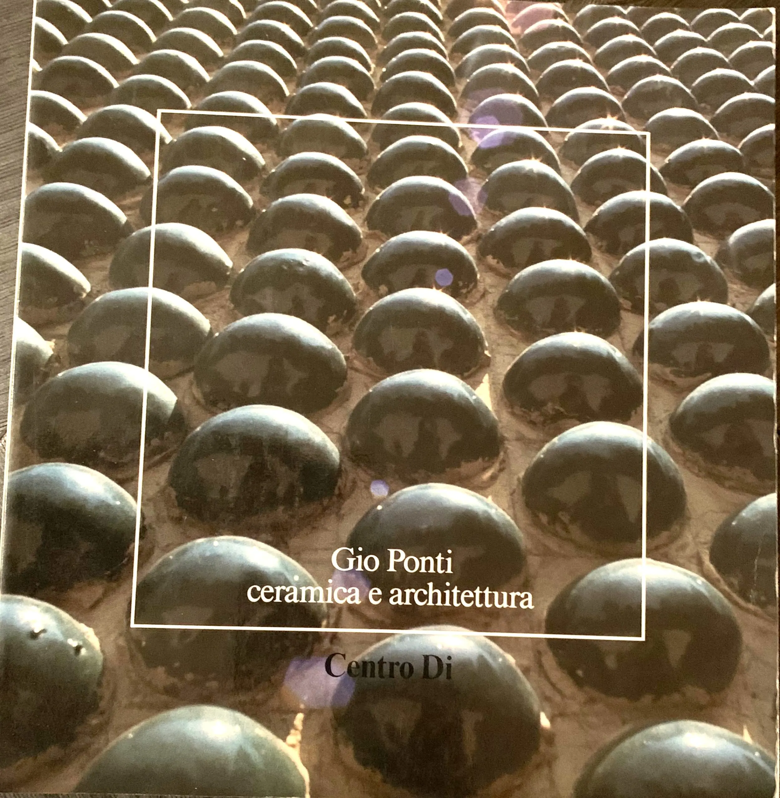 Gio Ponti , group of 100 green ovoid glazed ceramic tiles,1964 — photo 4