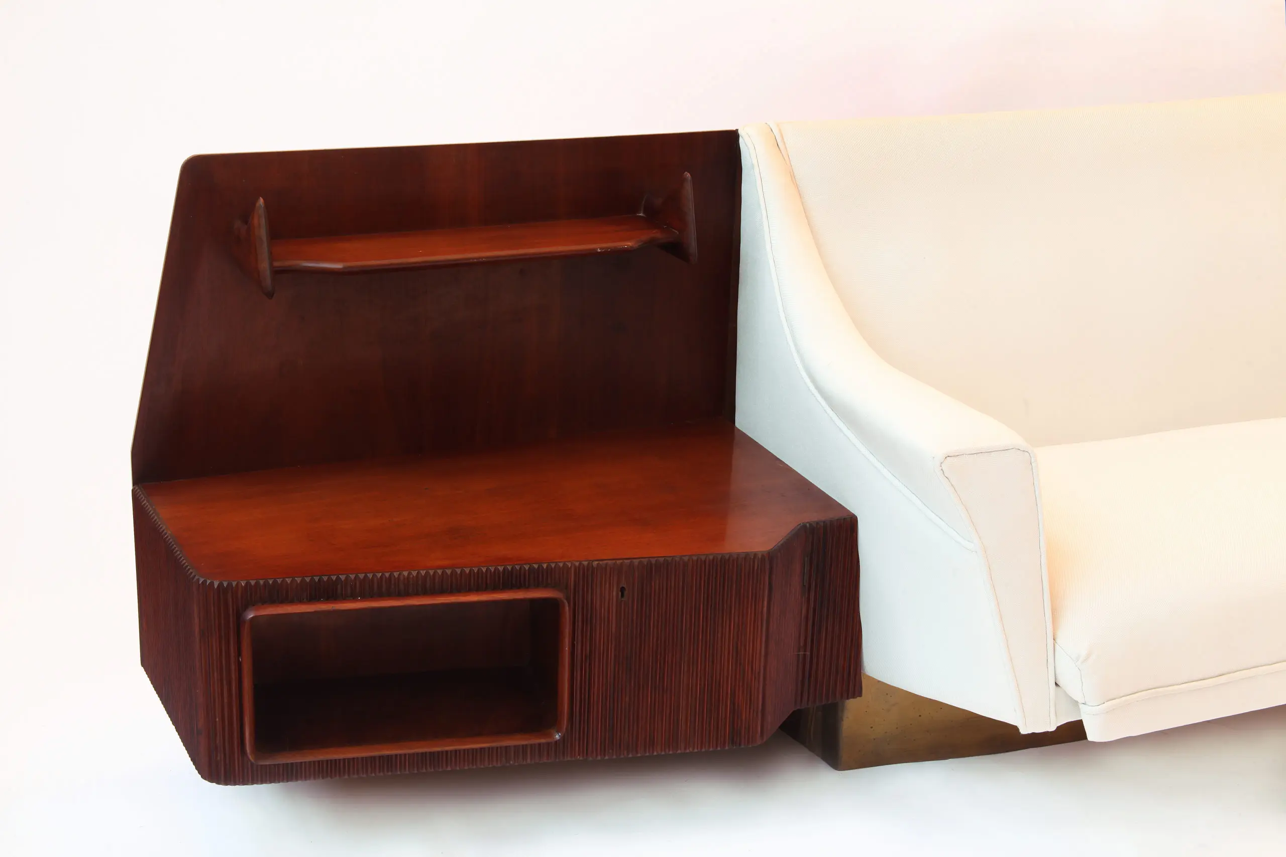 Important Italian Wall Unit, Large Curved Sofa and Shelfs by Dassi, 1950 — image 3