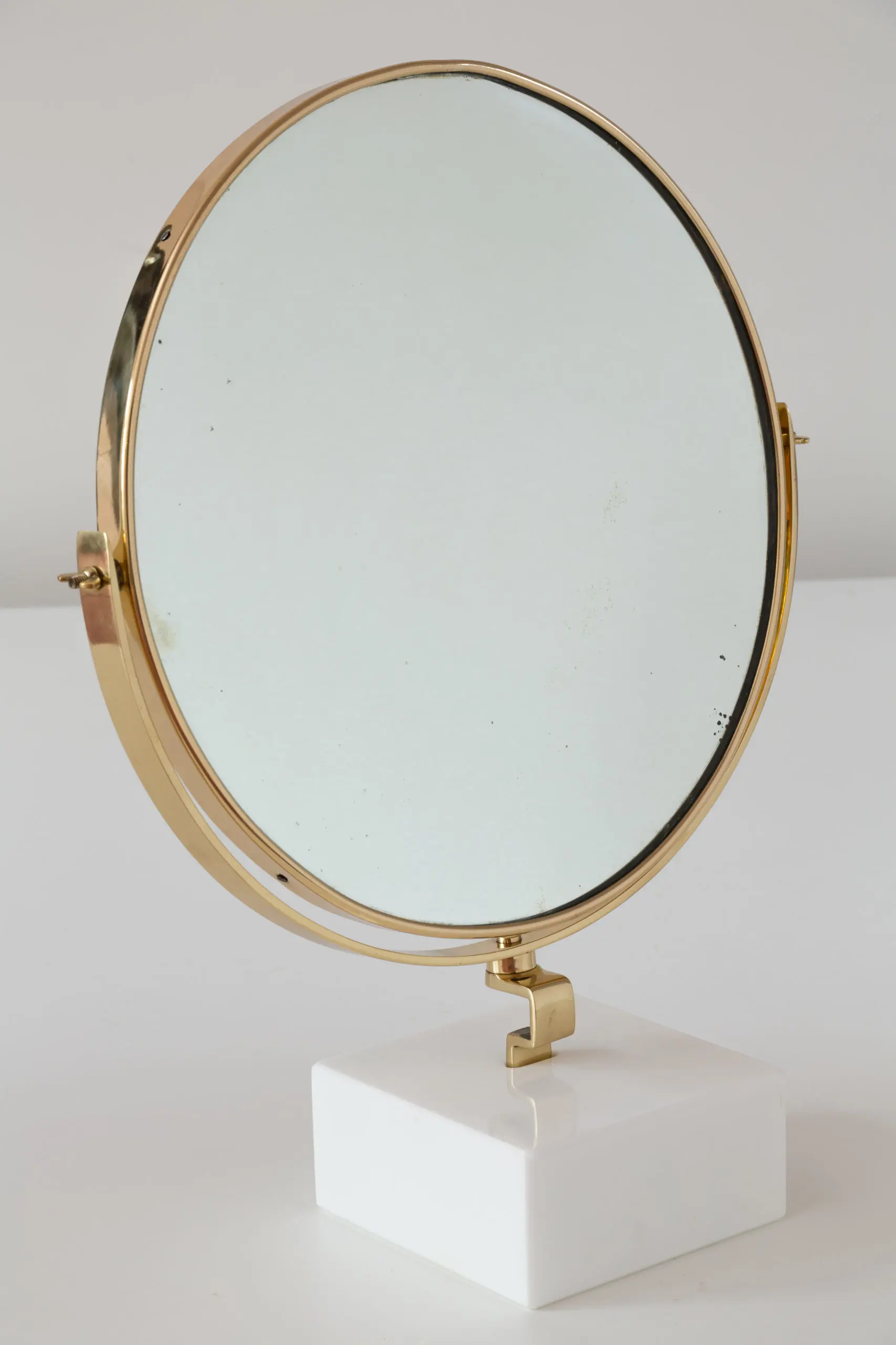 GIO PONTI vanity mirror "Fontana Arte" on white Carrara marble block,1955 — image 2