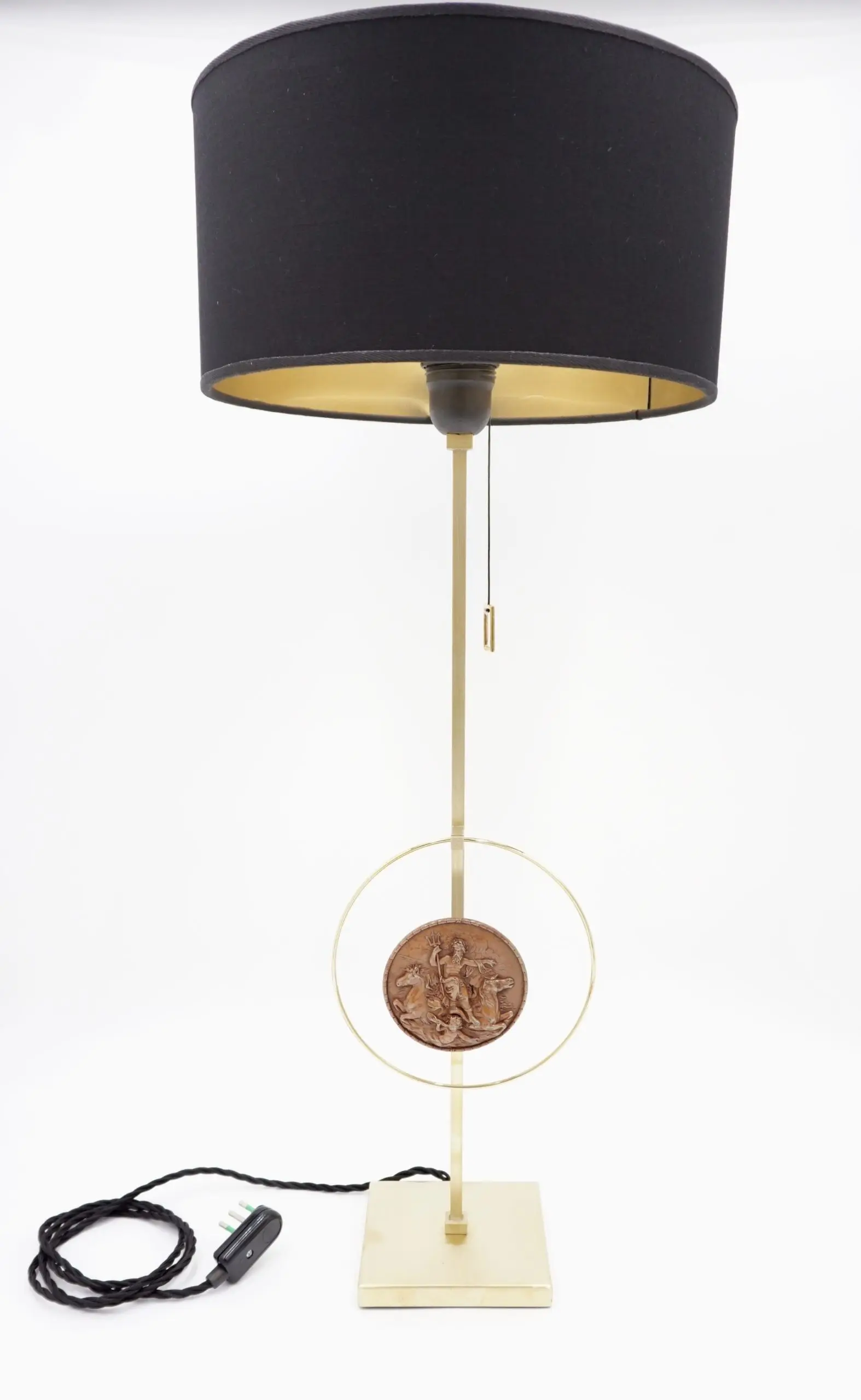 "Masterpieces of light" brass table lamp with Van Vianen copper sculpture XVII° — photo 18
