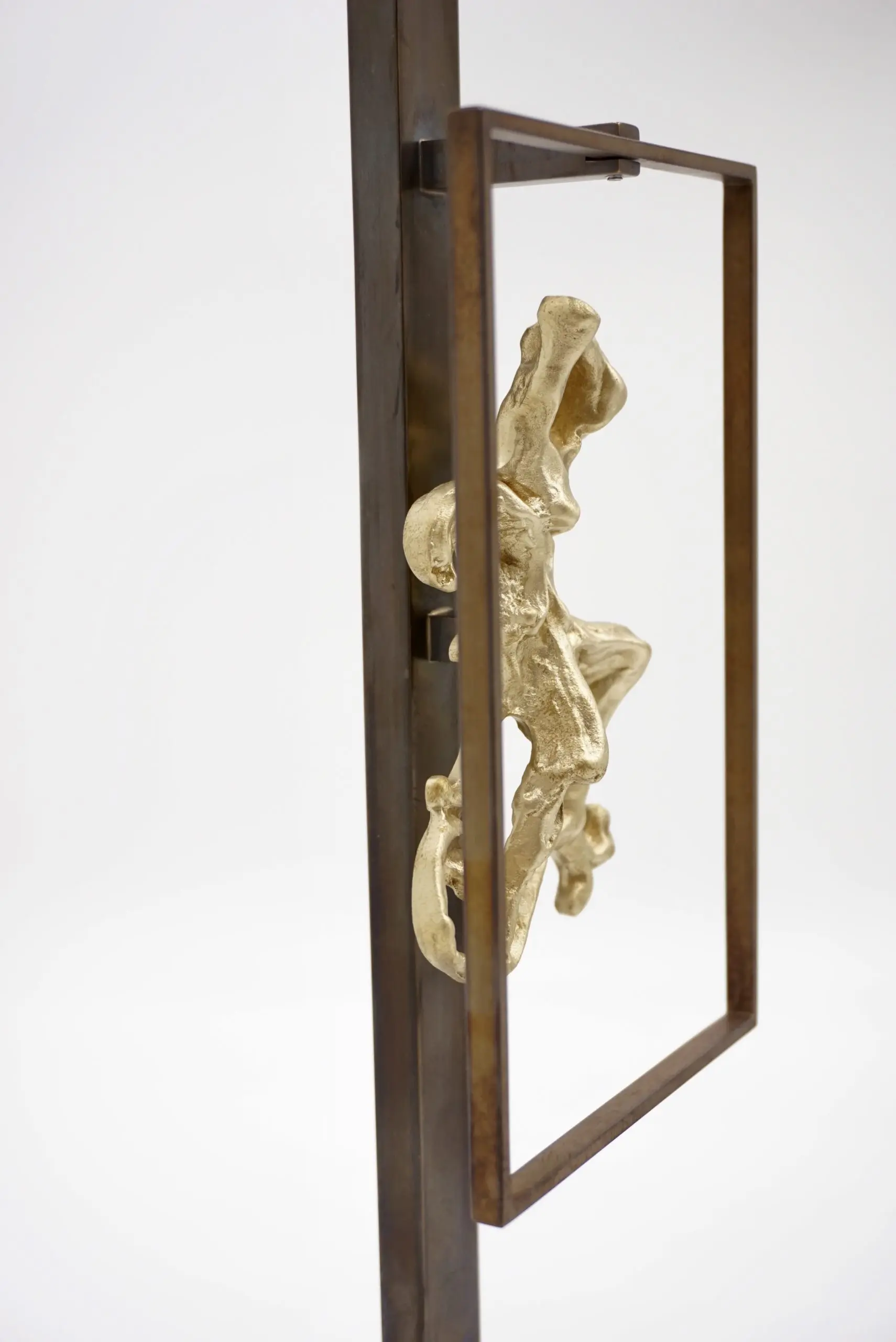 Pair of LUCIO FONTANA sculptures bronze female figures table lamps, 1950-2021 — photo 7