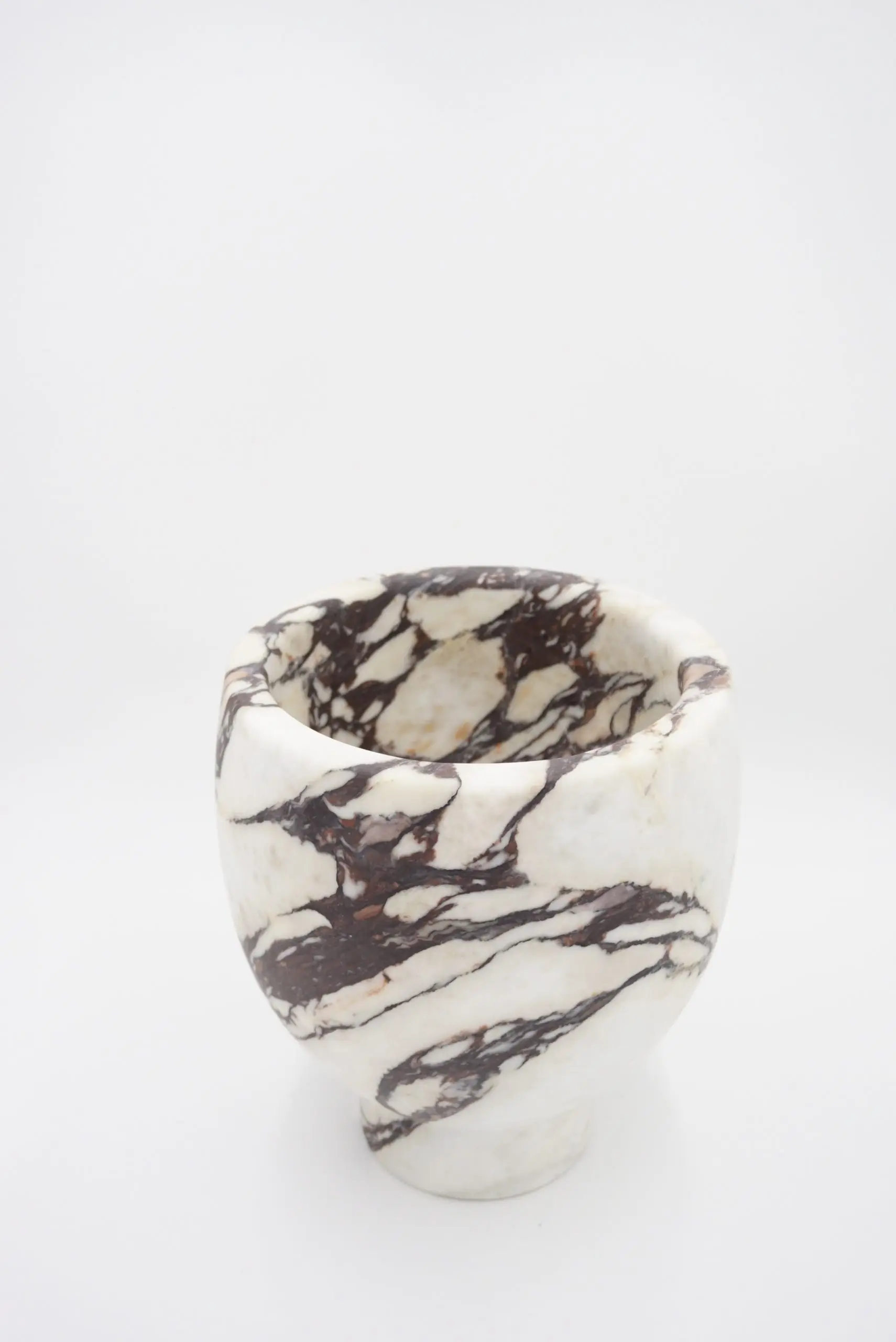 sculptural breccia medicea marble "Pandora" vase by Lorenzo Ciompi, 2021 — photo 4