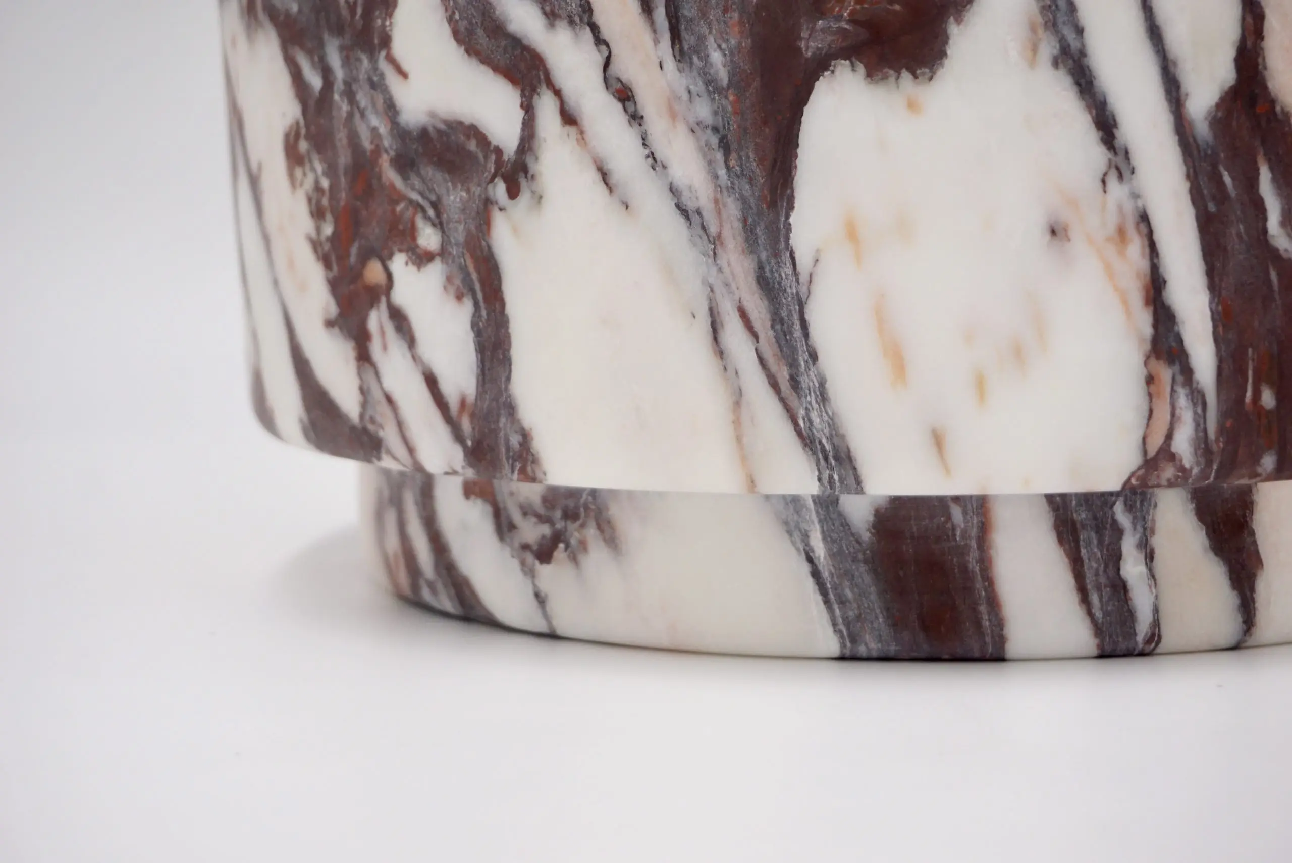 Sculptural breccia medicea marble stool "Throne of Dioniso" by Lorenzo Ciompi — photo 4