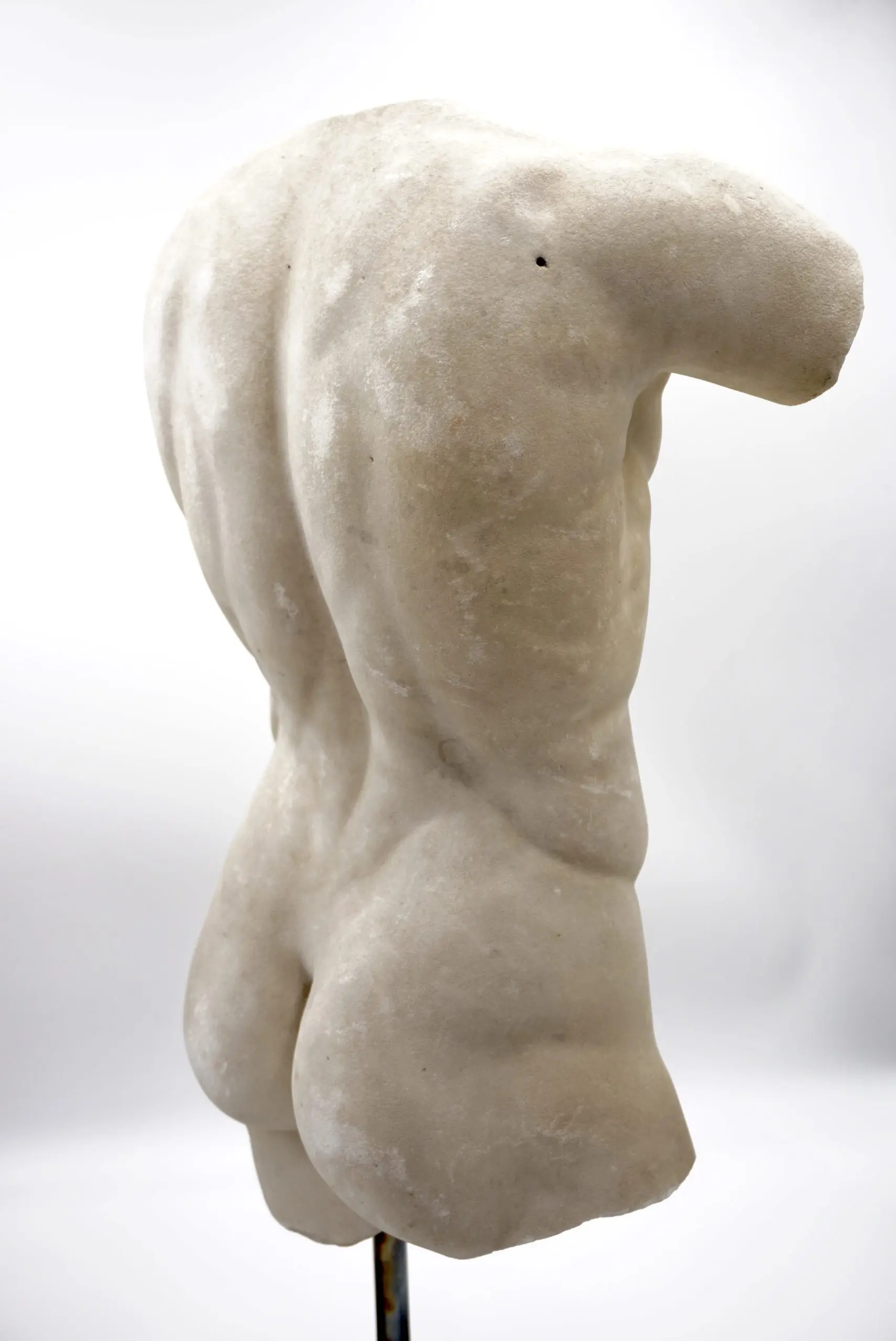 Antique Apoxyomenos male marble torso sculpture, white Carrara marble, XIX sec. — photo 12
