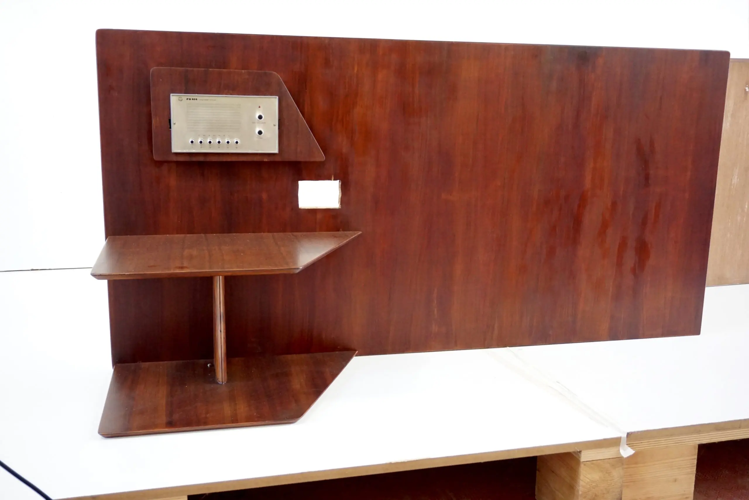 Gio Ponti, Pair of  walnut  Headboards from Hotel Royal Naples, 1955 — photo 20