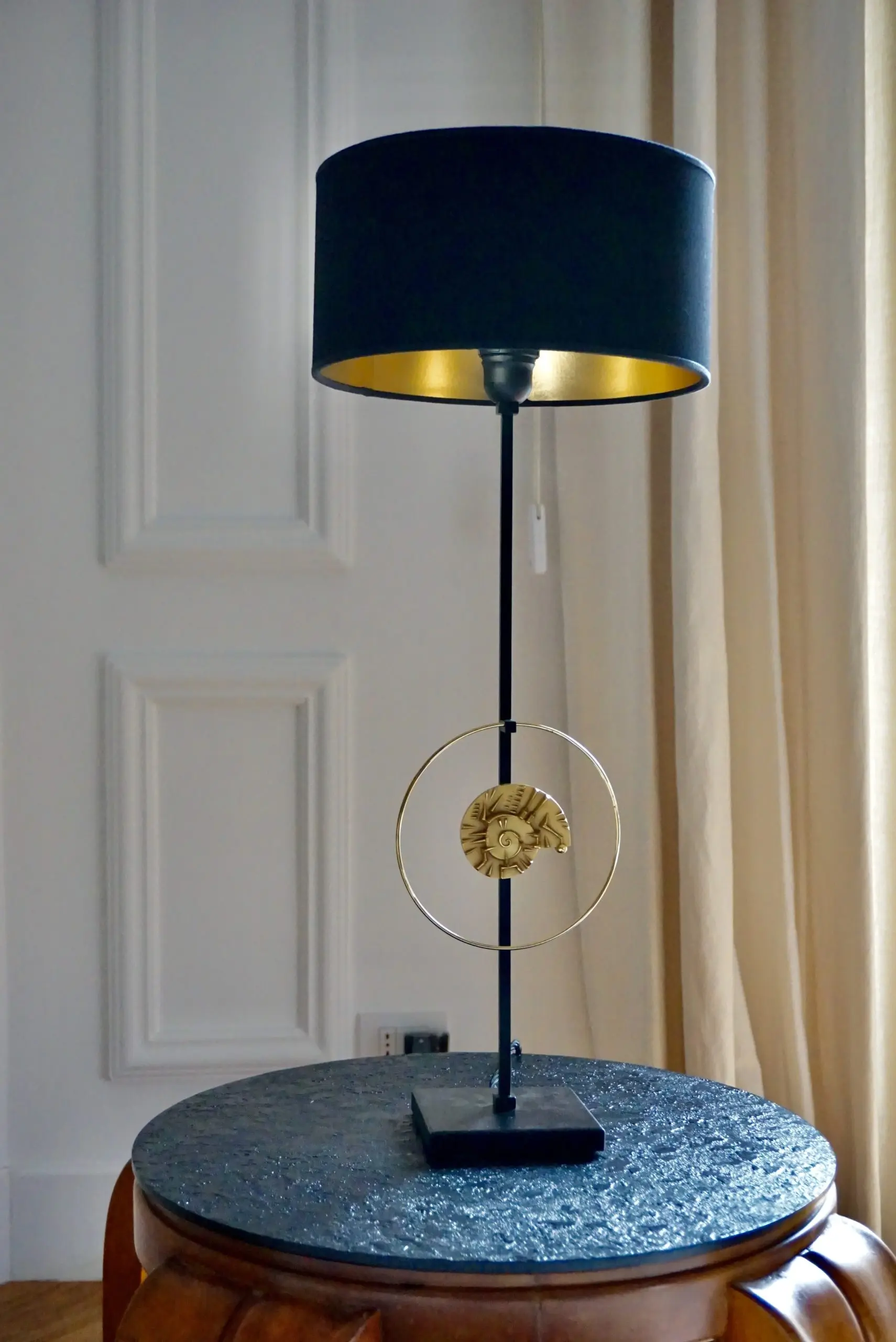 Arnaldo Pomodoro Bronze Sculpture for Borsani,Fixed on a Table Lamp,1985-2021 — photo 11