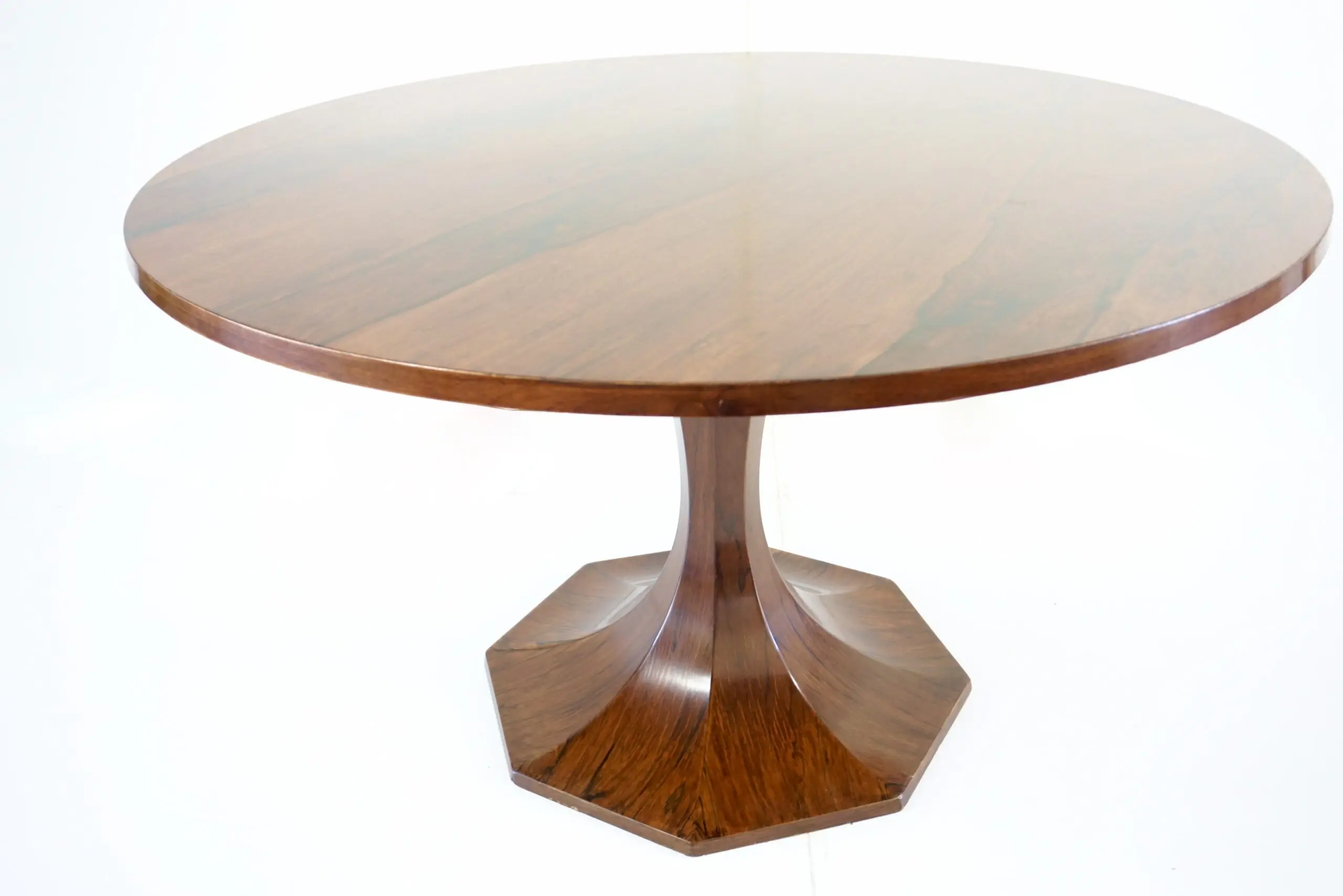 stunning  Carlo De Carli large wood veneer round pedestal dining table, 1960 — photo 5