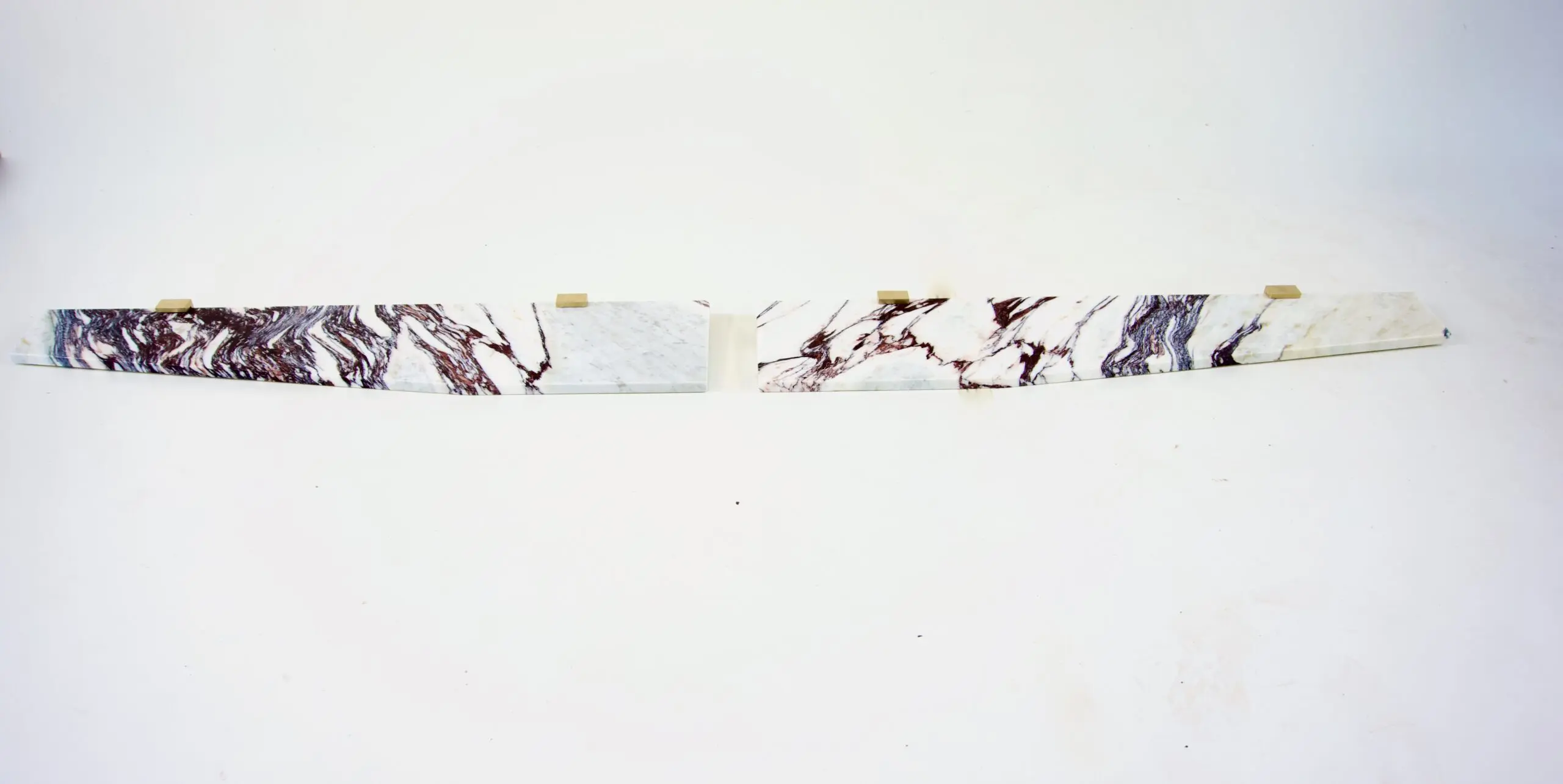 Large pair of Wall Mounted Marble, Brass Console "Angel Wings" by Lorenzo Ciompi, 2022 — image 3