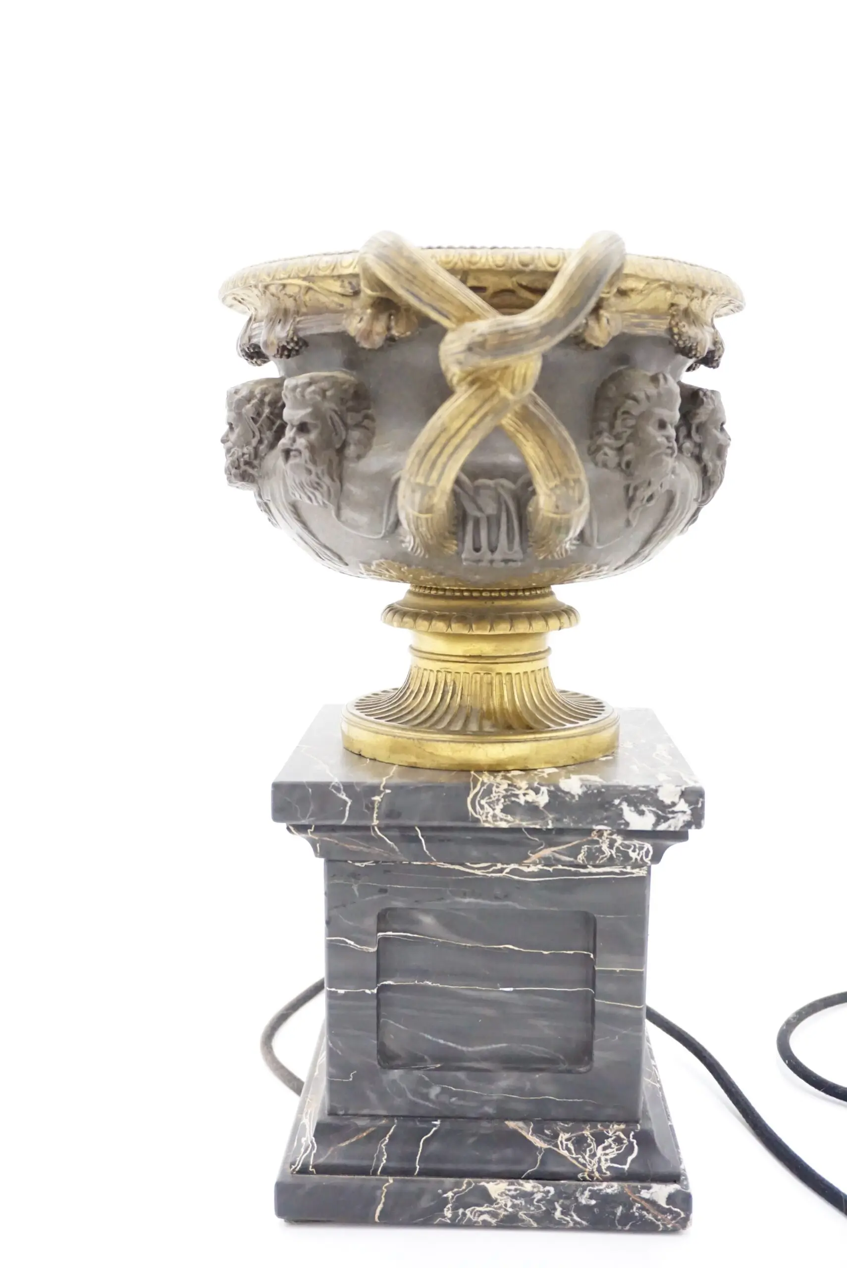 bronze and gilt Warwick vase lamp on portoro marble basis, by Barbadienne 1860 — photo 10
