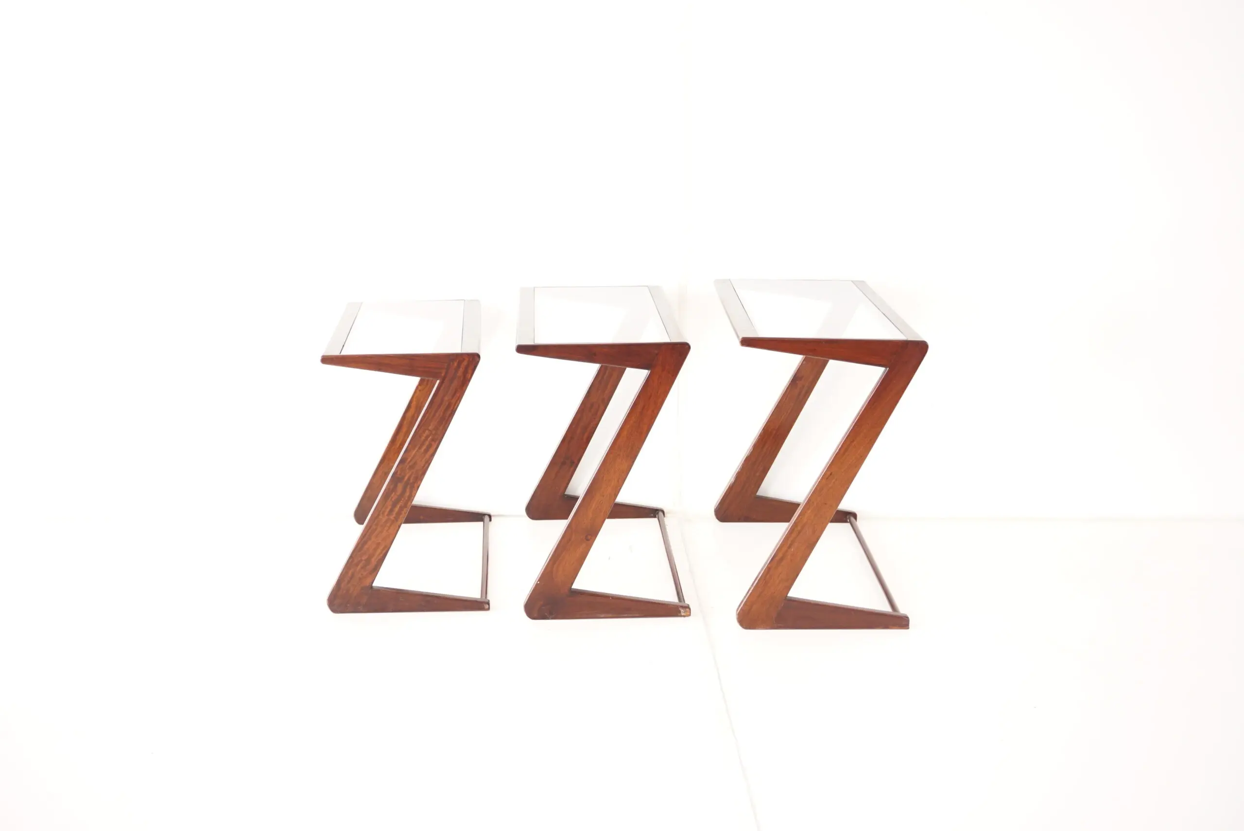 Giuseppe Scapinelli set of three nesting side tables, teak and glass, 1950 — photo 8