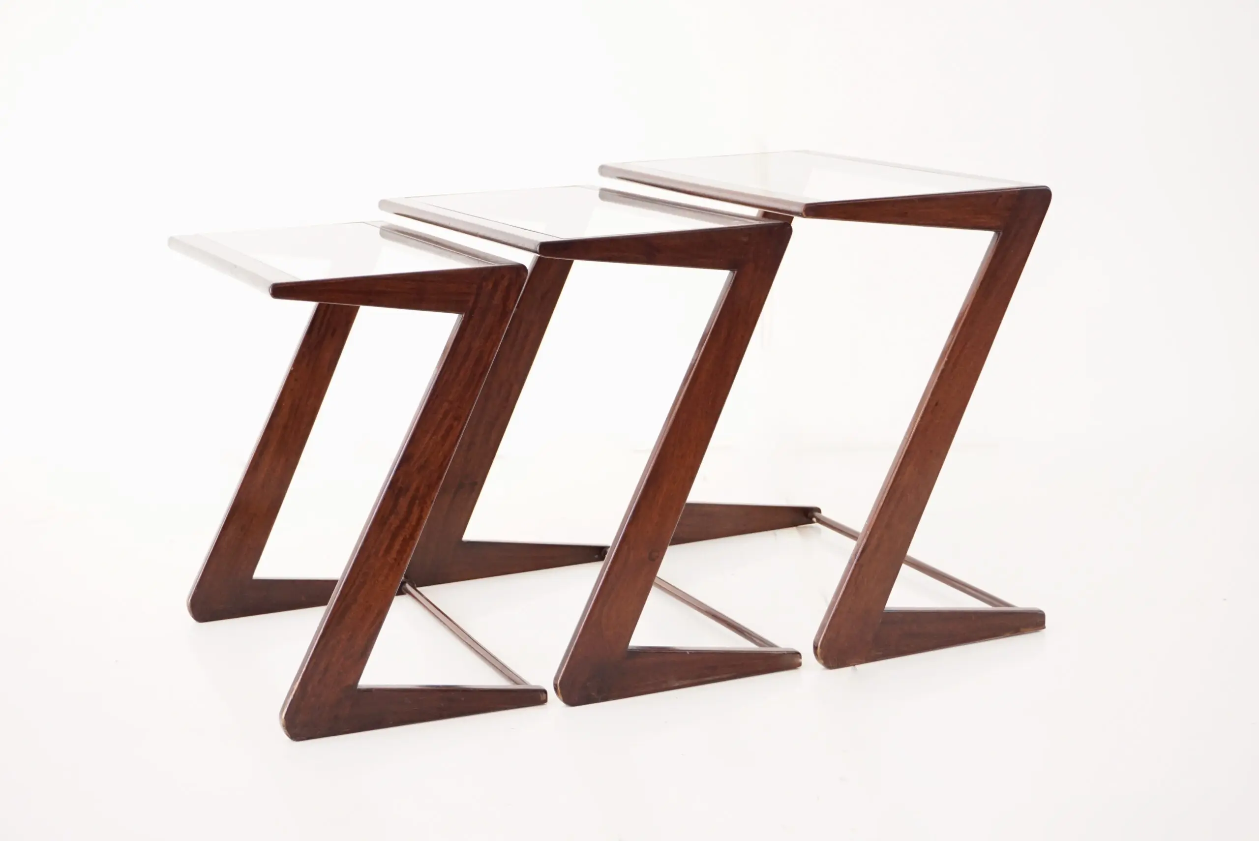 Giuseppe Scapinelli set of three nesting side tables, teak and glass, 1950 — photo 12