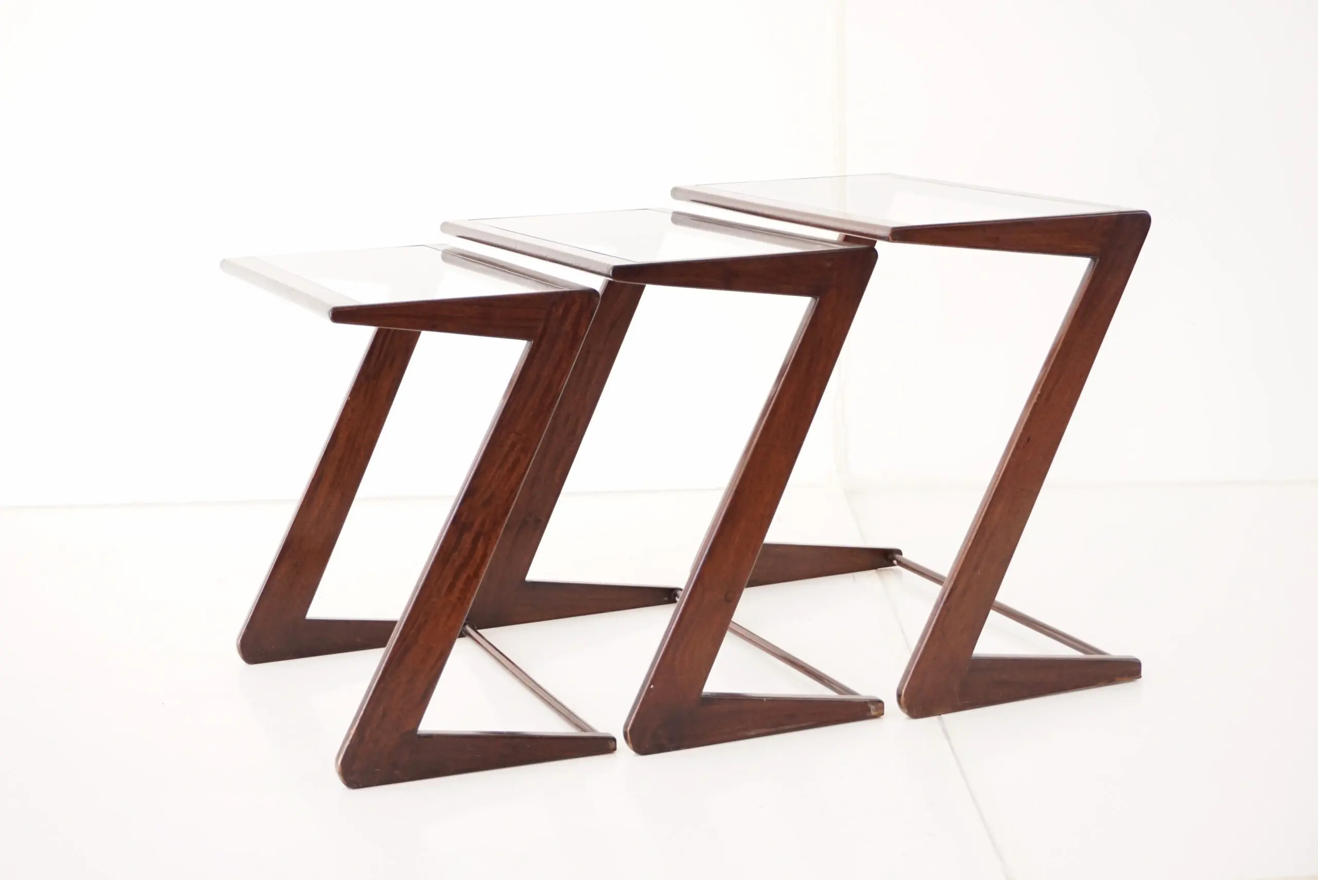 Giuseppe Scapinelli set of three nesting side tables, teak and glass, 1950 — photo 11