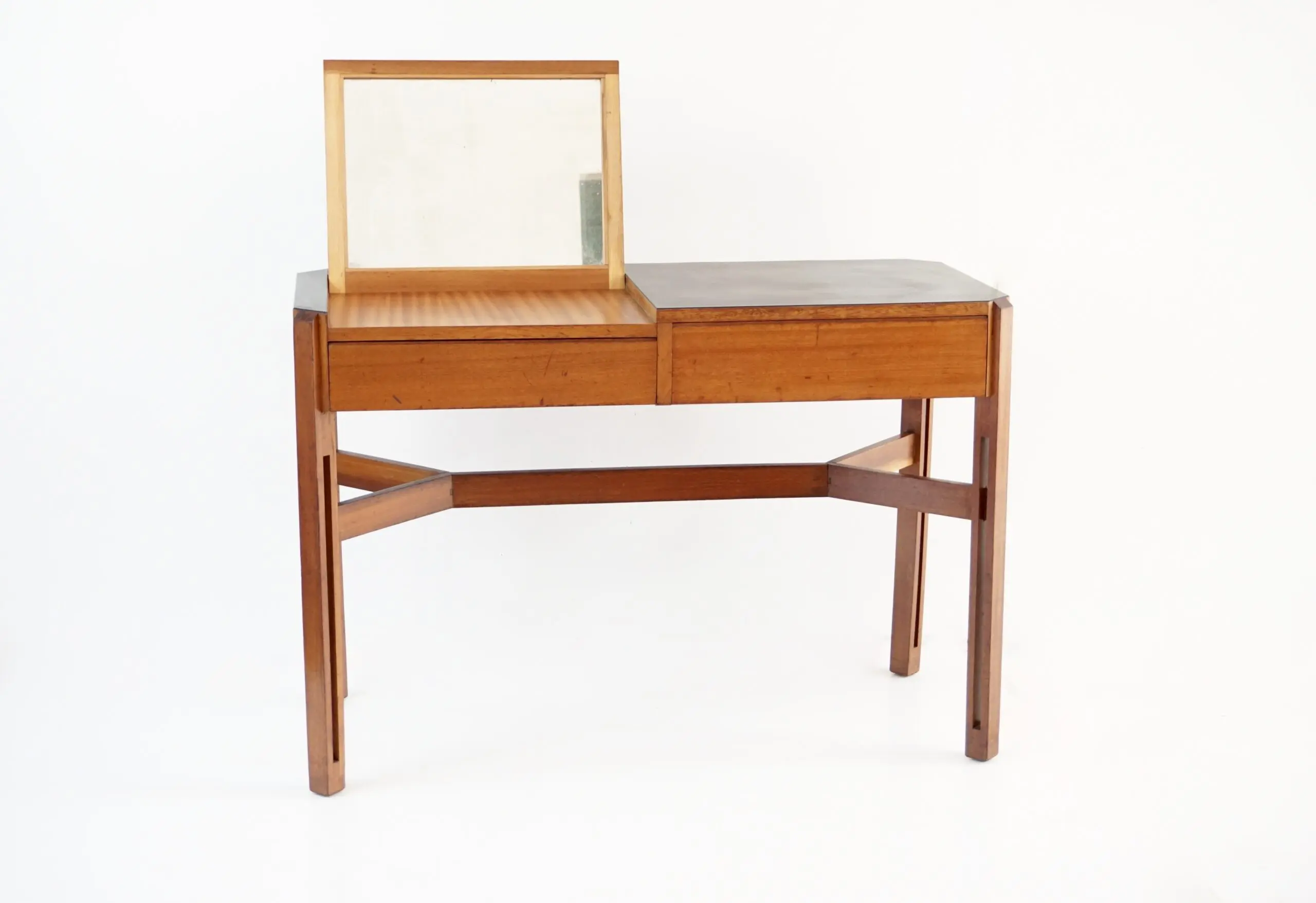 Ico Parisi  Wood and Laminate toilette desk with mirror, Hotel Lorena, 1960 — image 3