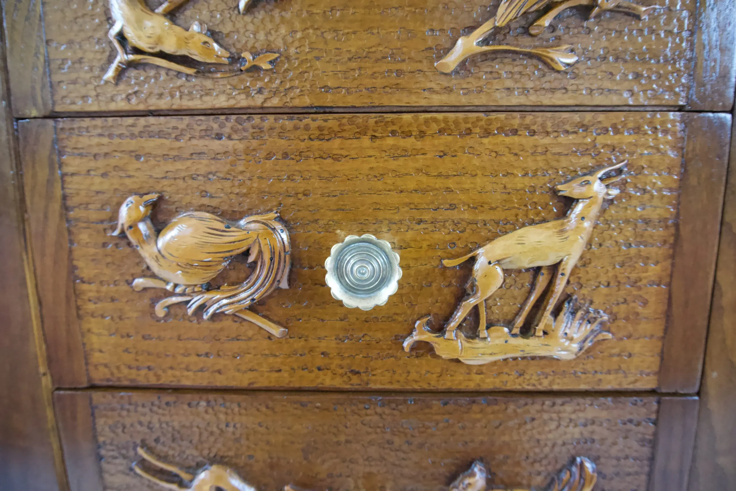 Pierluigi Colli sideboard carved wood, veneered root, two doors, drawers, 1940 — photo 9