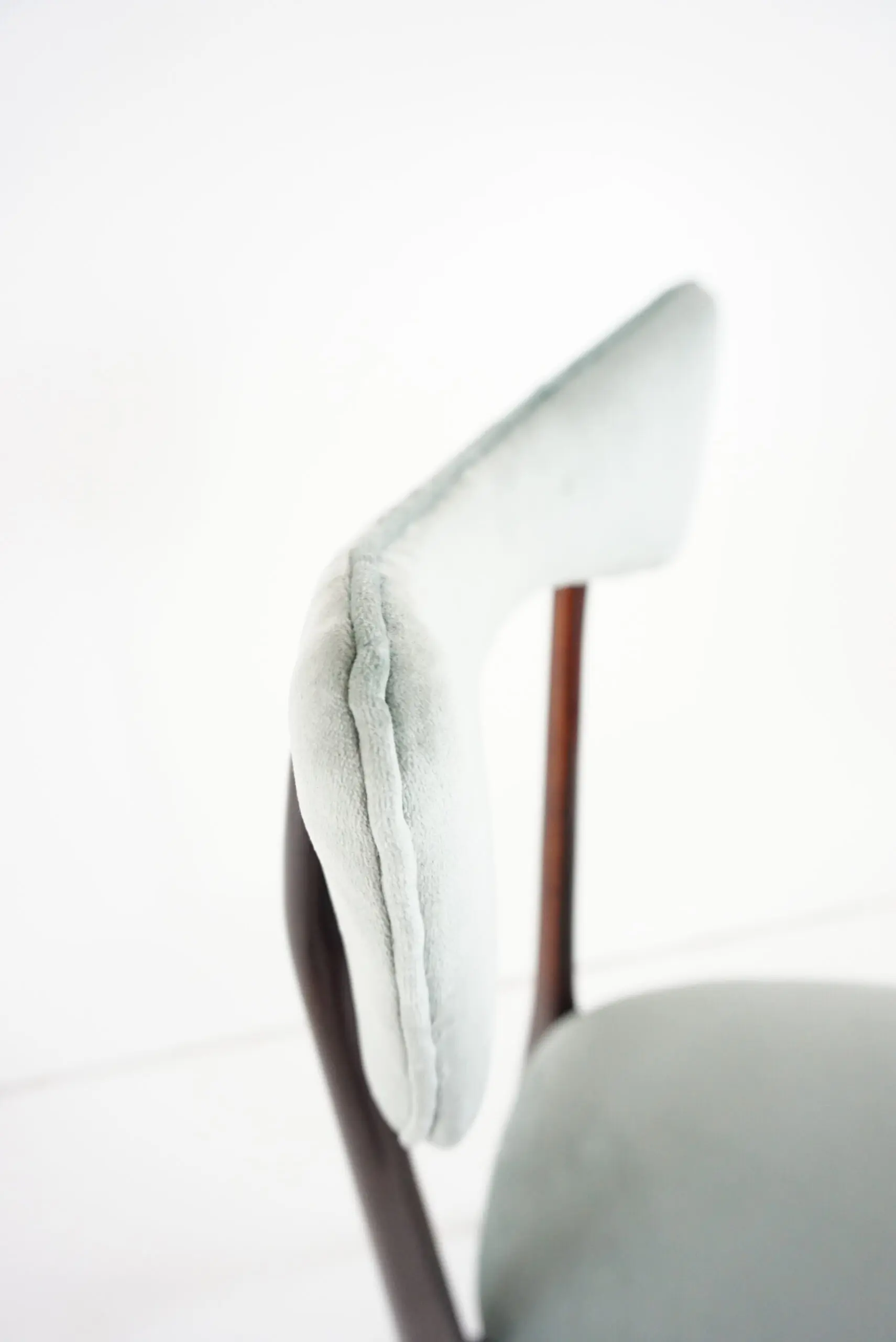 Set of Six Ico and Luisa Parisi Dining Chairs by Ariberto Colombo, 1952 — photo 16