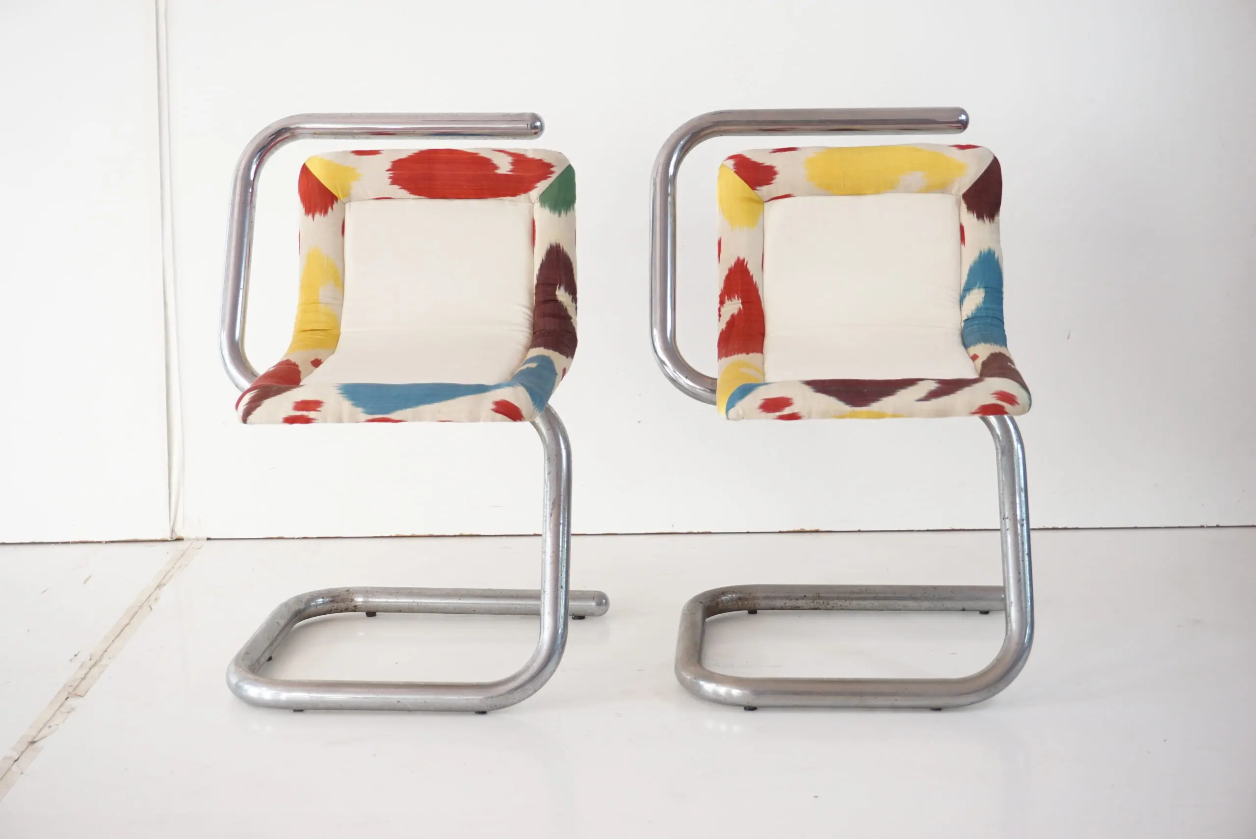 Set of Four Tubular Chrome Chairs, Velvet and Ikat, 1970 by Giotto Stoppino — photo 4