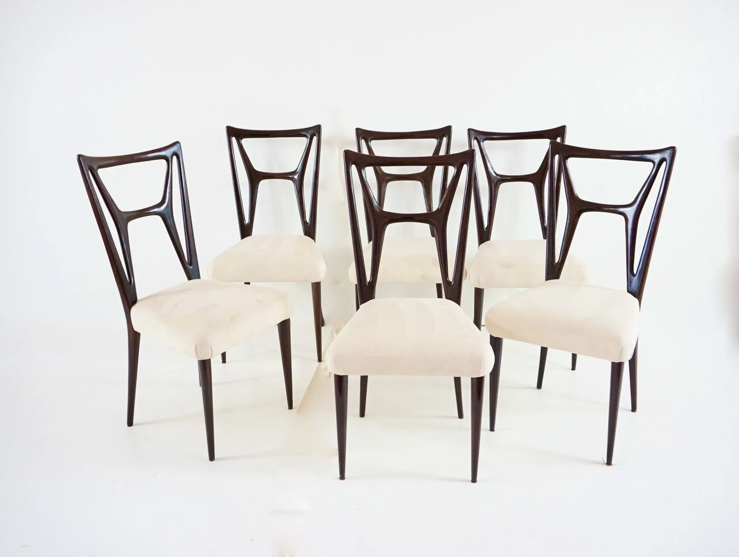set of six Guglielmo Ulrich att. dining chairs, bentwood  H shape, velvet, 1940 — image 2