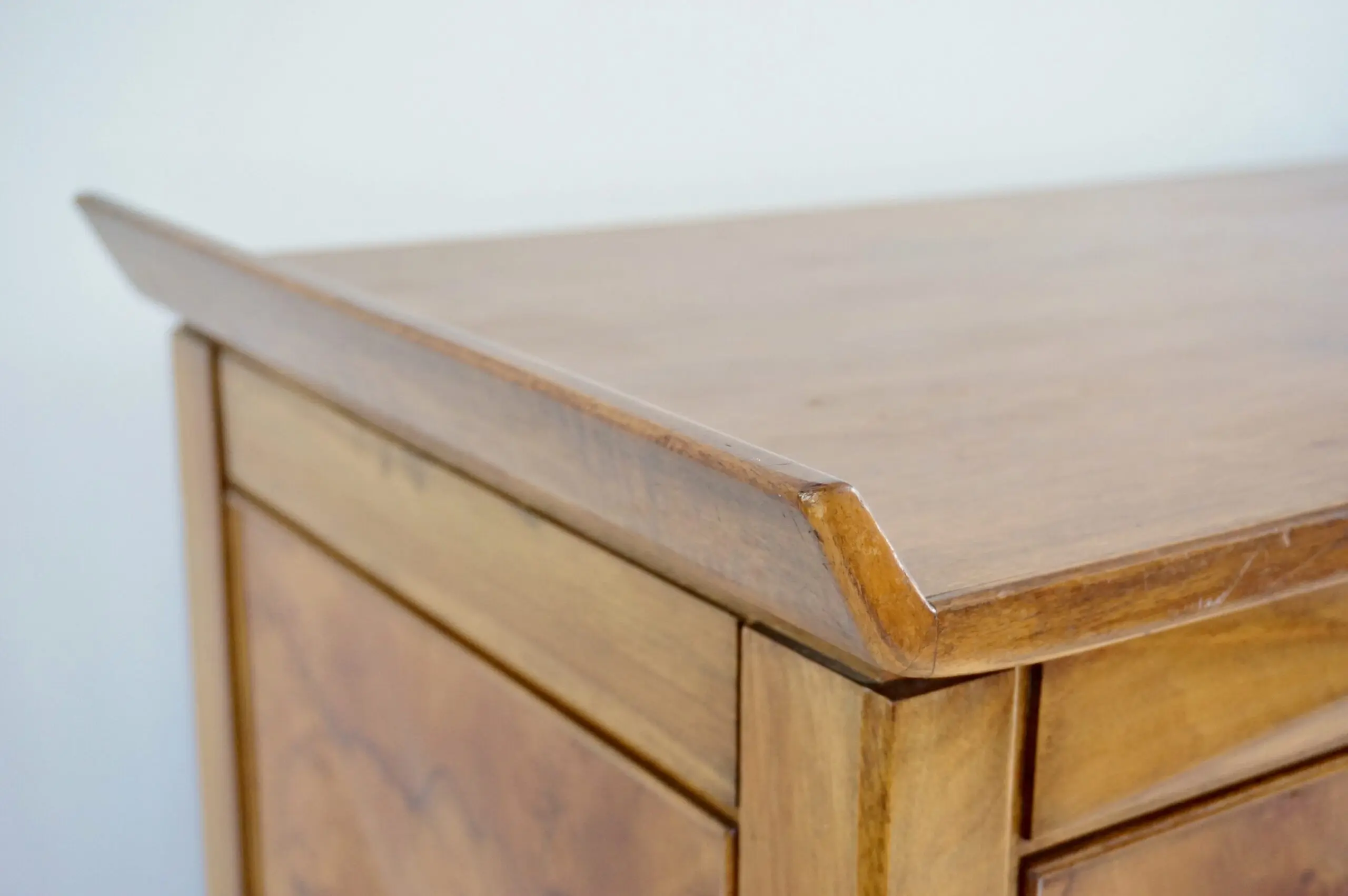 Tomaso  Buzzi & Emilio Lancia att. briar root unique six doors sideboard, 1940 — photo 8