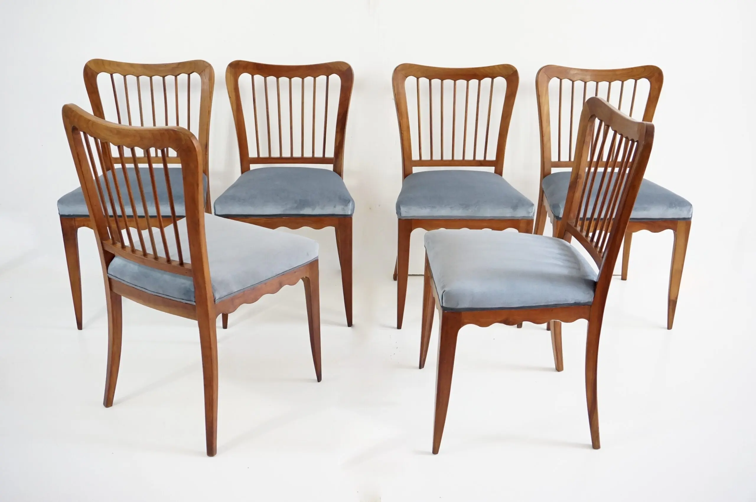 set of six cherrywood Paolo Buffa ondulations dining chairs, 1950 — image 2