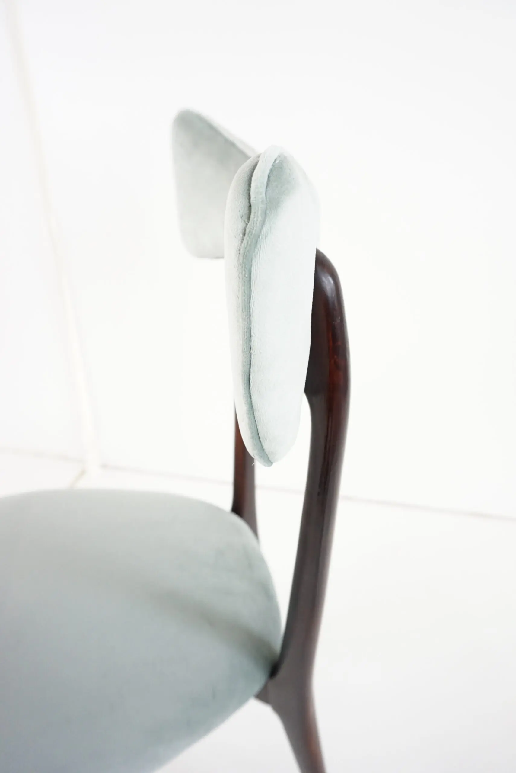 A pair of  Ico and Luisa Parisi Dining Chairs by Ariberto Colombo, 1952 — photo 9