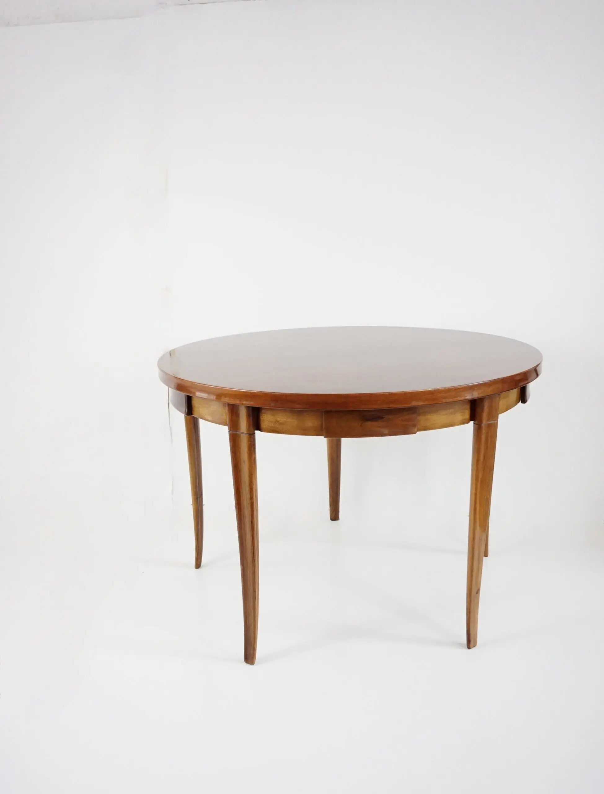 Paolo Buffa round center or game table, walnut, five hidden drawers, 1950 — image 3