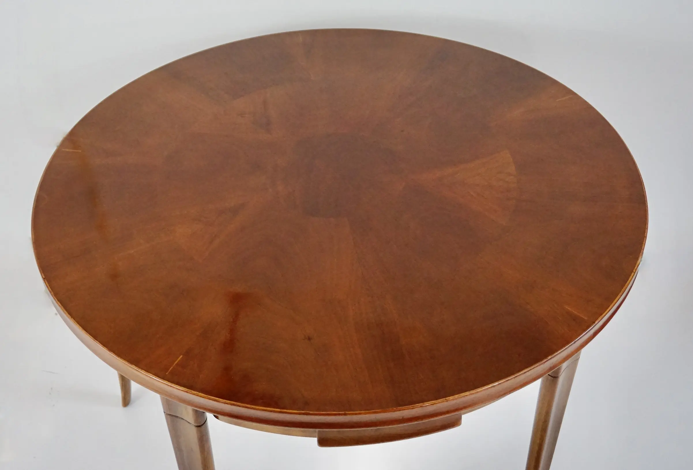 Paolo Buffa round center or game table, walnut, five hidden drawers, 1950 — photo 4
