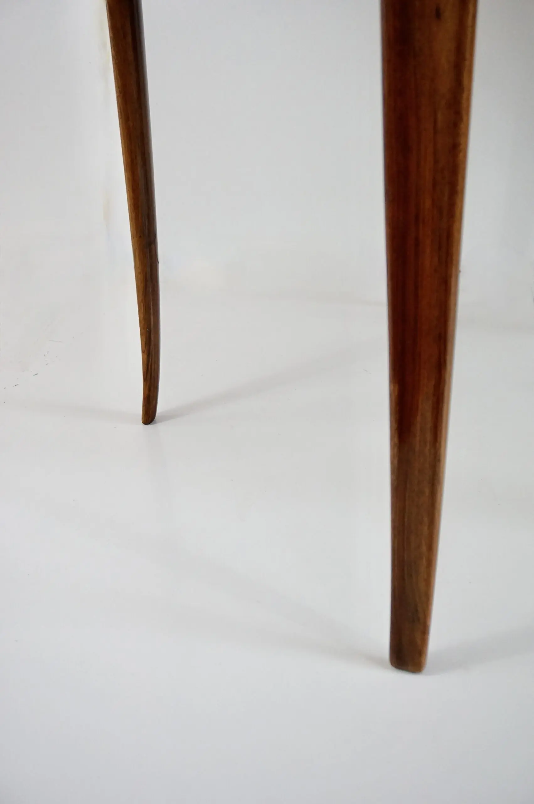 Paolo Buffa round center or game table, walnut, five hidden drawers, 1950 — photo 10