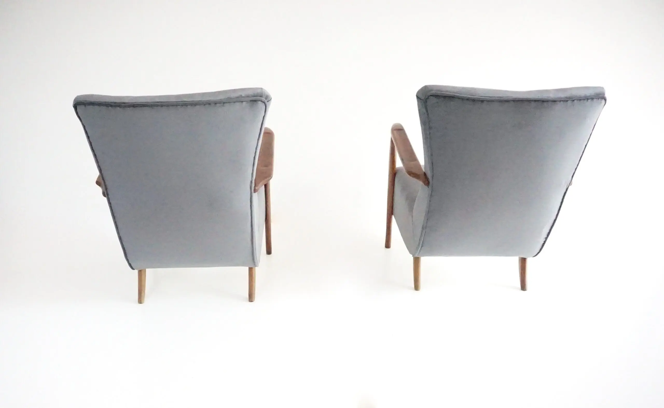 pair of wood and grey velvet armchairs mod. 401 from Cassina, Meda, 1940 — photo 8