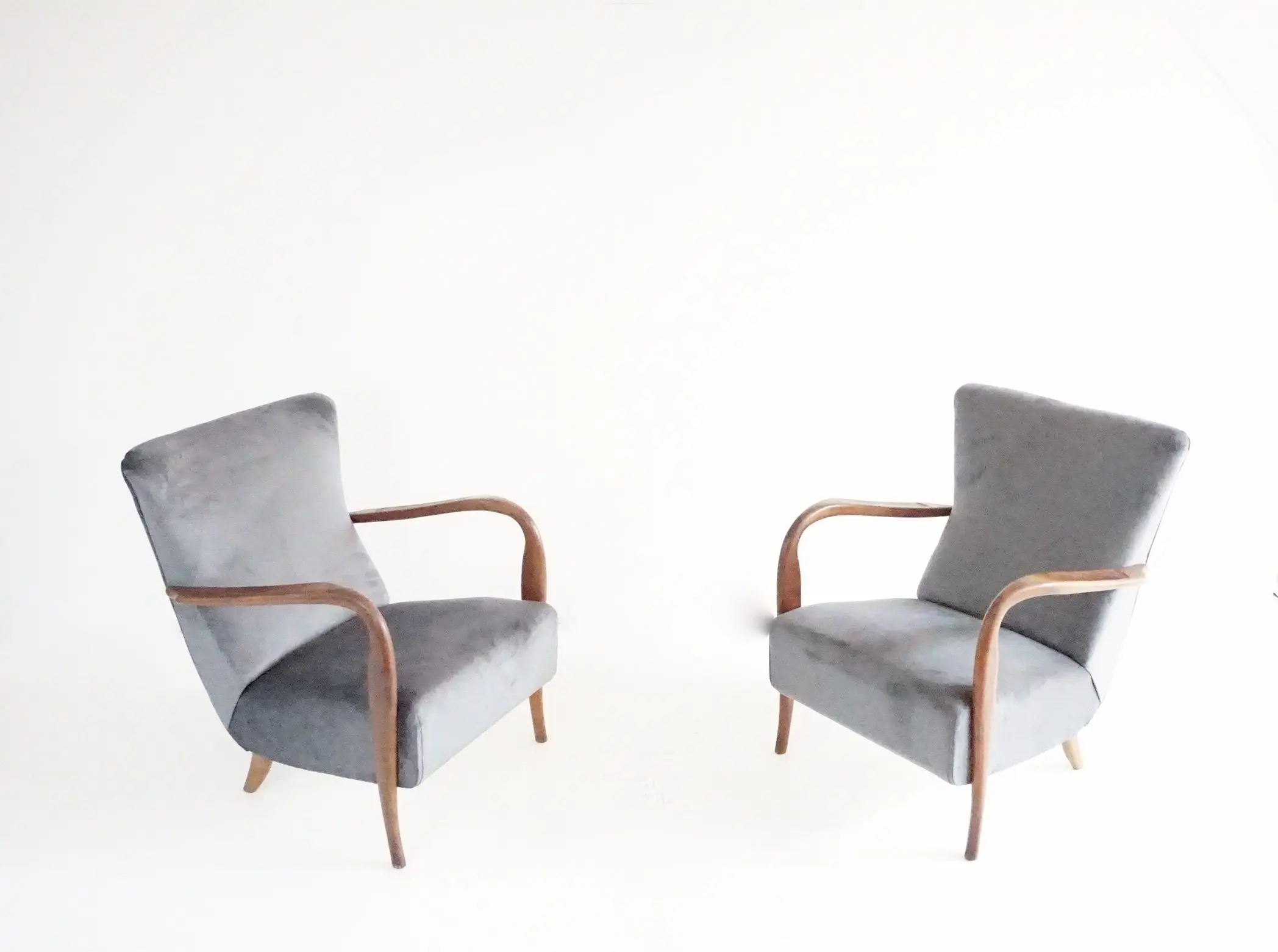 pair of wood and grey velvet armchairs mod. 401 from Cassina, Meda, 1940 — photo 9