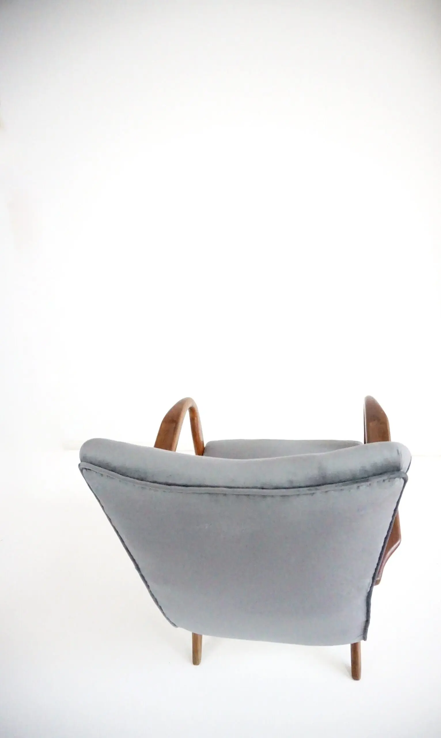 pair of wood and grey velvet armchairs mod. 401 from Cassina, Meda, 1940 — photo 22