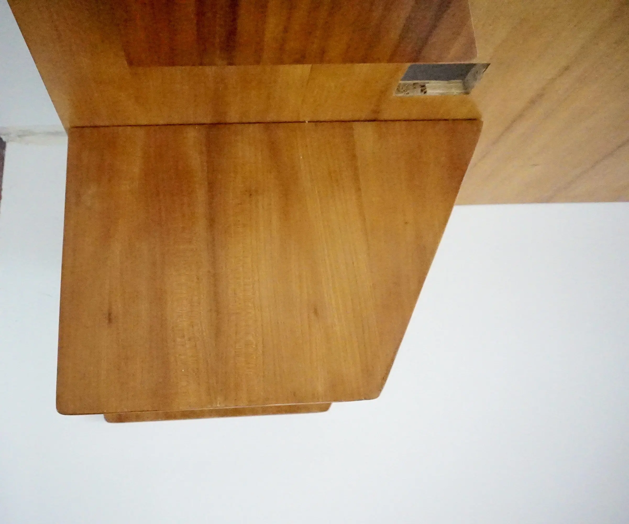 Gio Ponti pair of rare elm wood Headboards fitted bedside tables, Hotel Royal, 1955 — photo 16