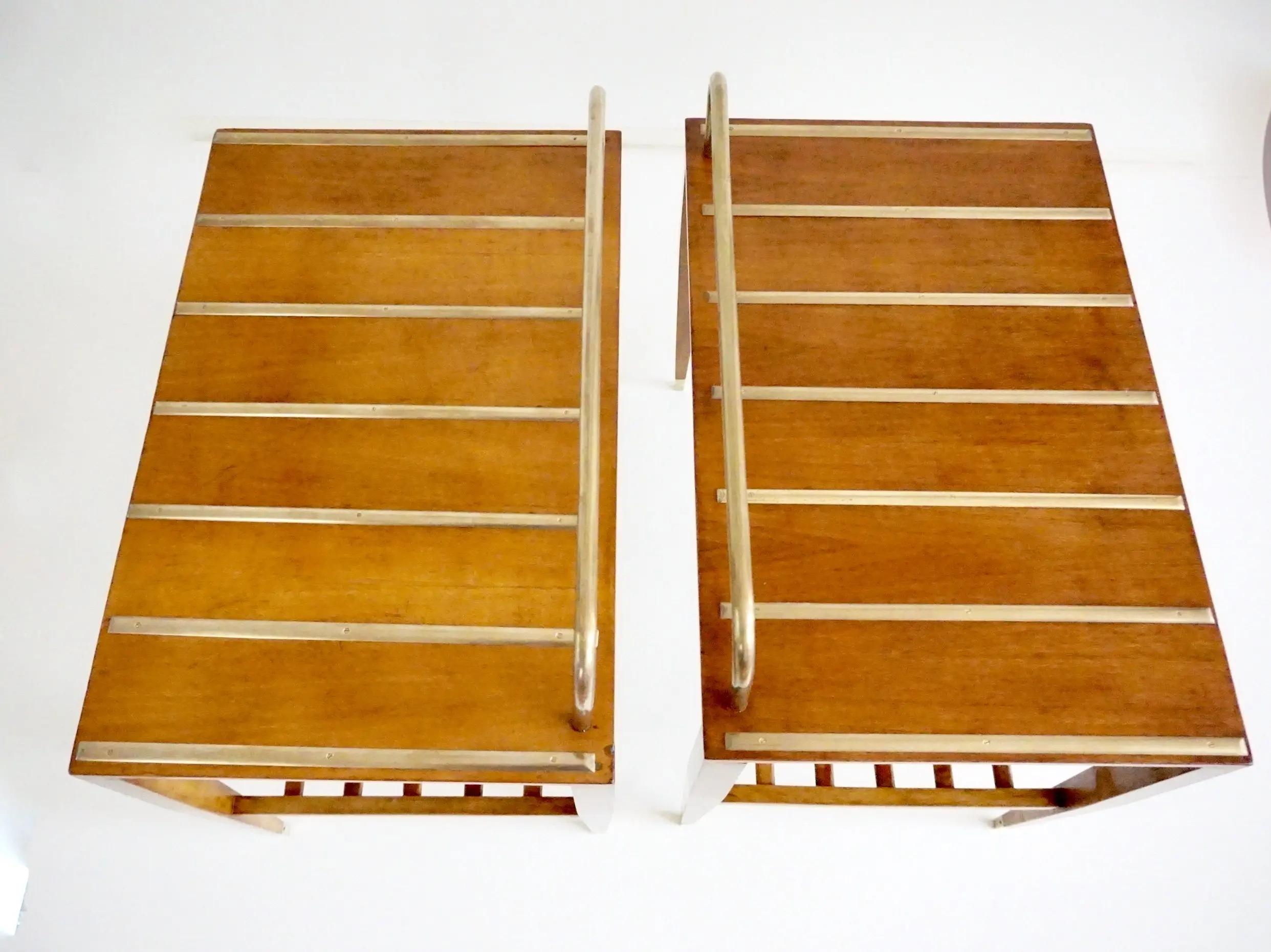 Pair of Gio Ponti Walnut Side Tables, Luggage Racks for Hotel Royal Naples, 1955 — photo 8