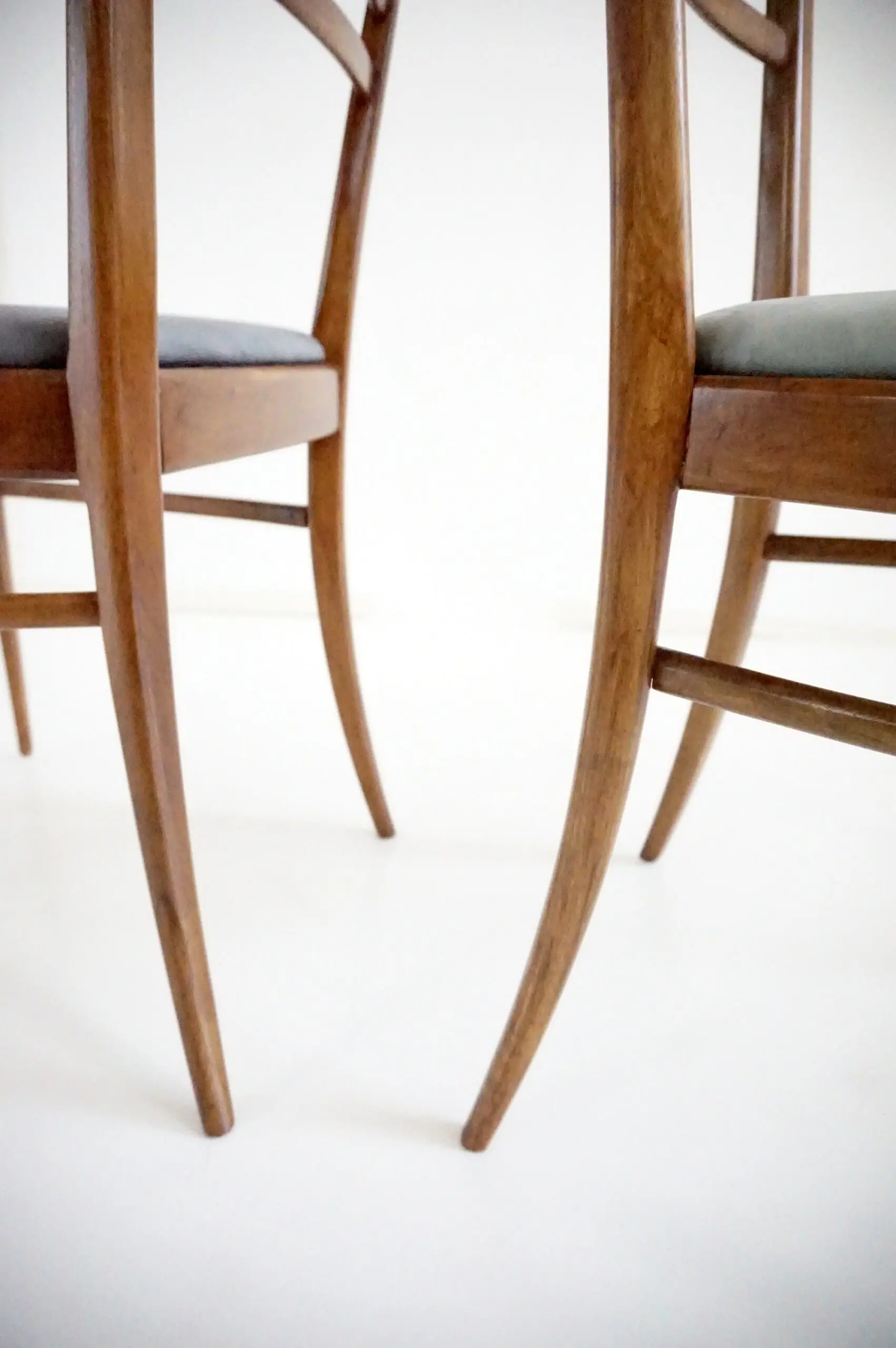 fine set of 6 Melchiorre Bega walnut  and velvet high back dining chairs, 1950 — photo 11