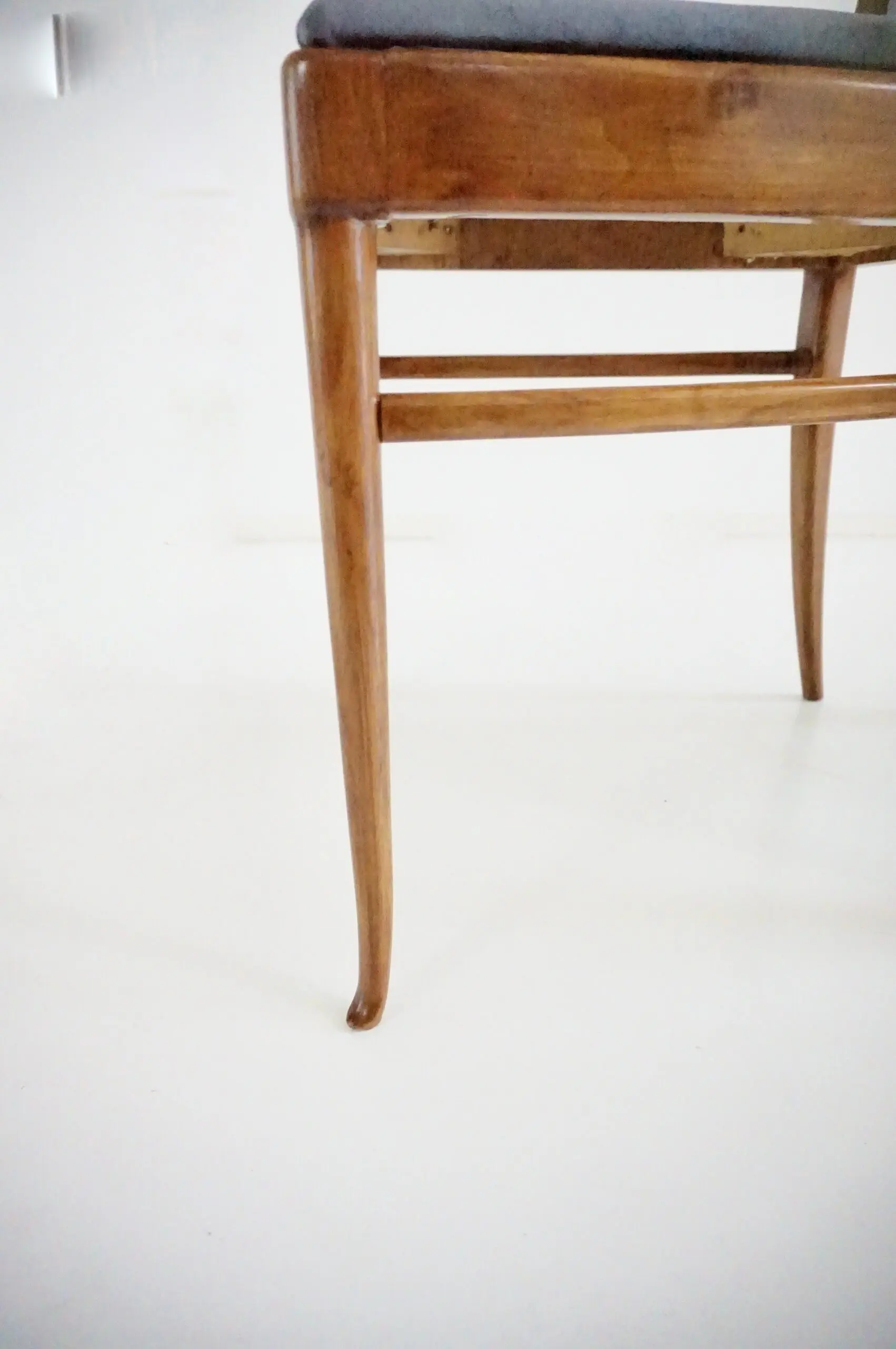 fine set of 6 Melchiorre Bega walnut  and velvet high back dining chairs, 1950 — photo 13