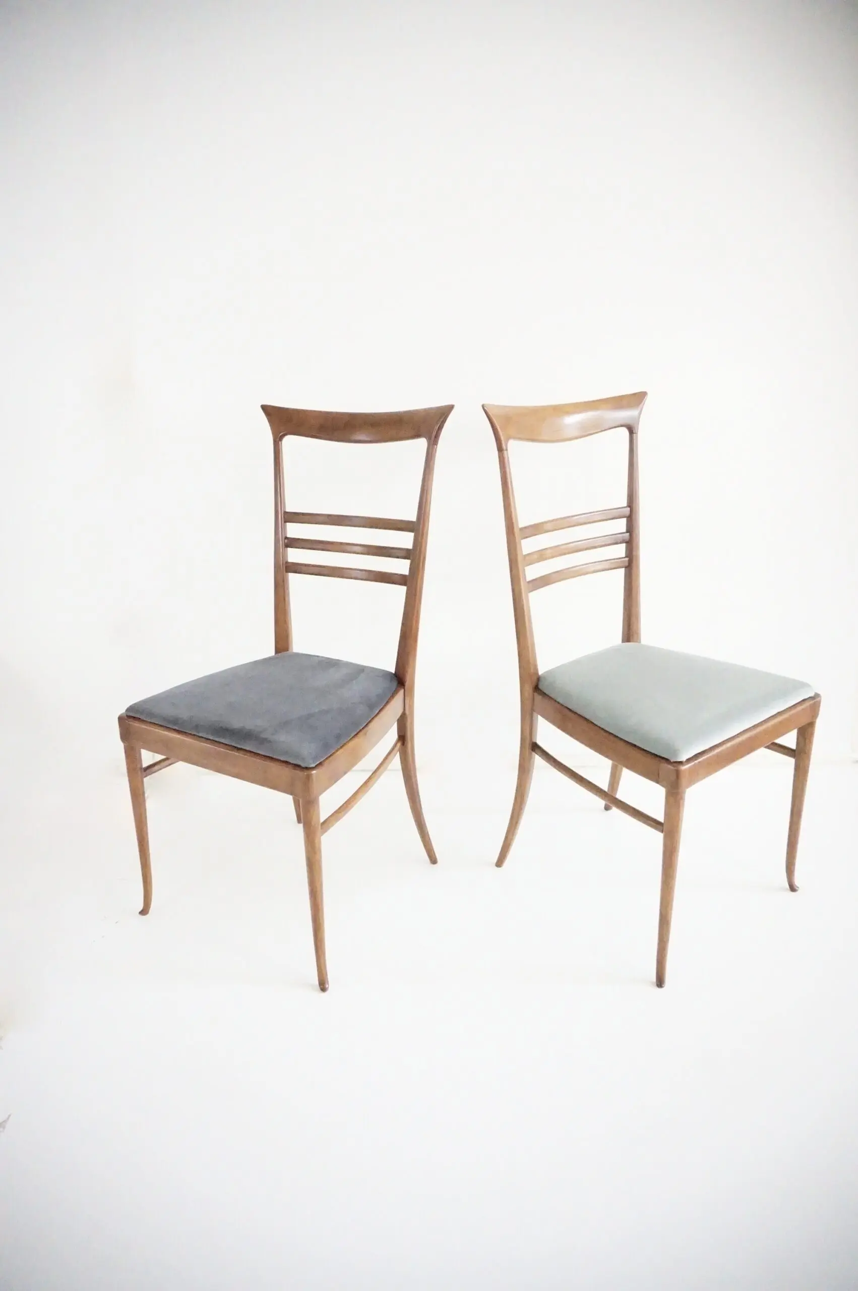 fine set of 6 Melchiorre Bega walnut  and velvet high back dining chairs, 1950 — photo 5