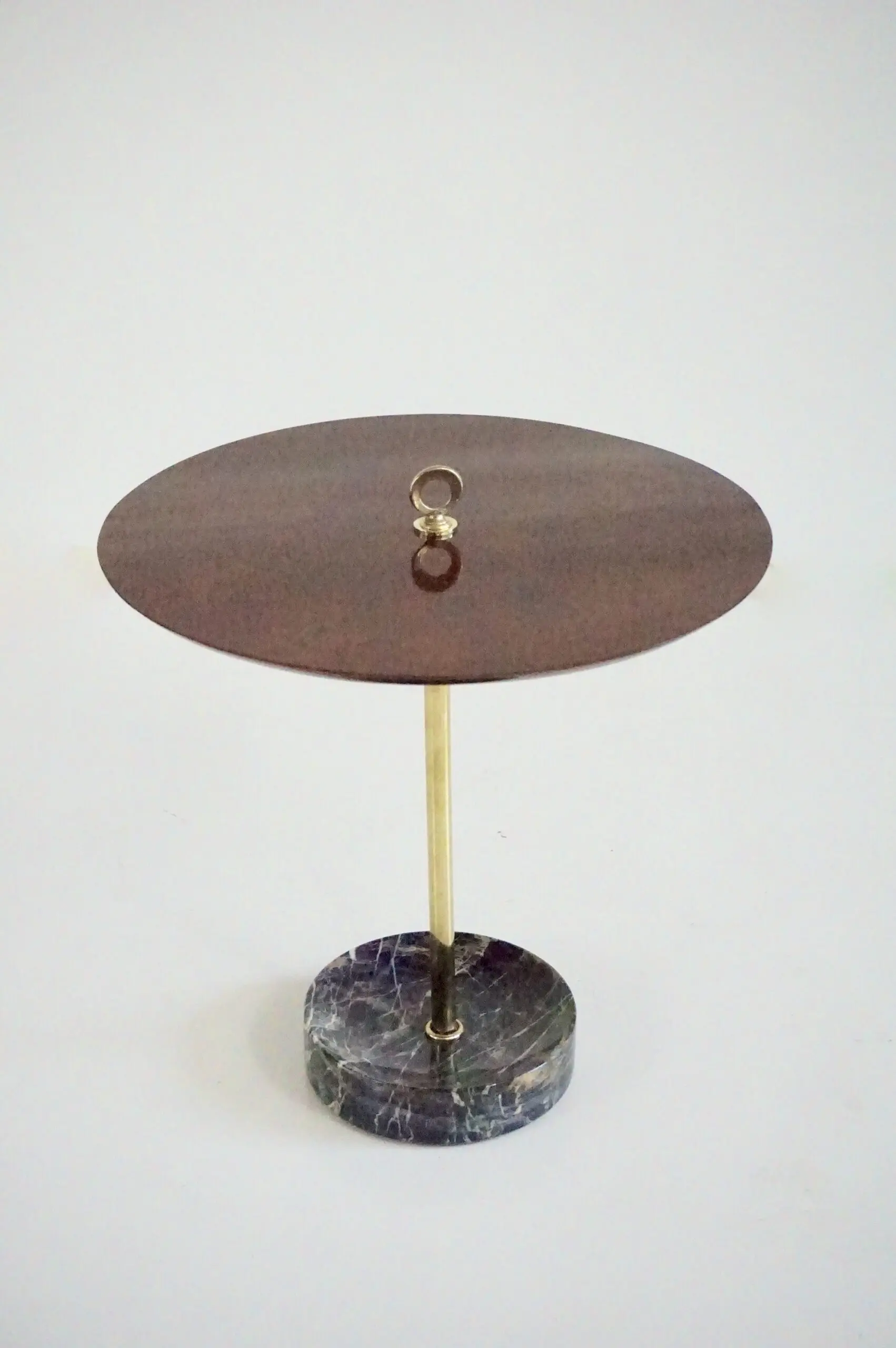 round  gueridon side table brass, marble and walnut, C6, Lorenzo Ciompi, 2025 — image 3