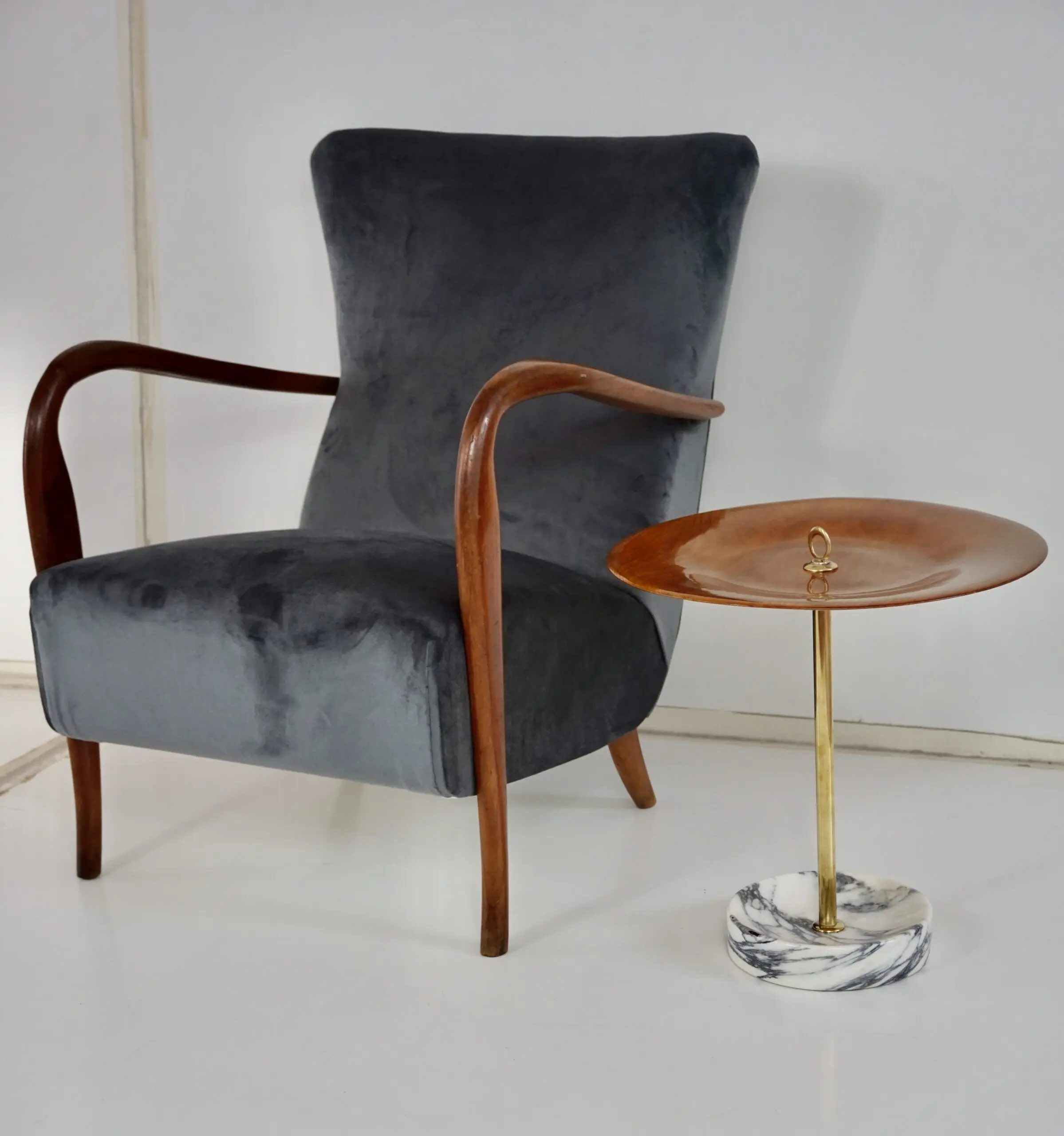 round occasional side table, ash, brass and marble C5 Lorenzo Ciompi, 2025 — photo 12