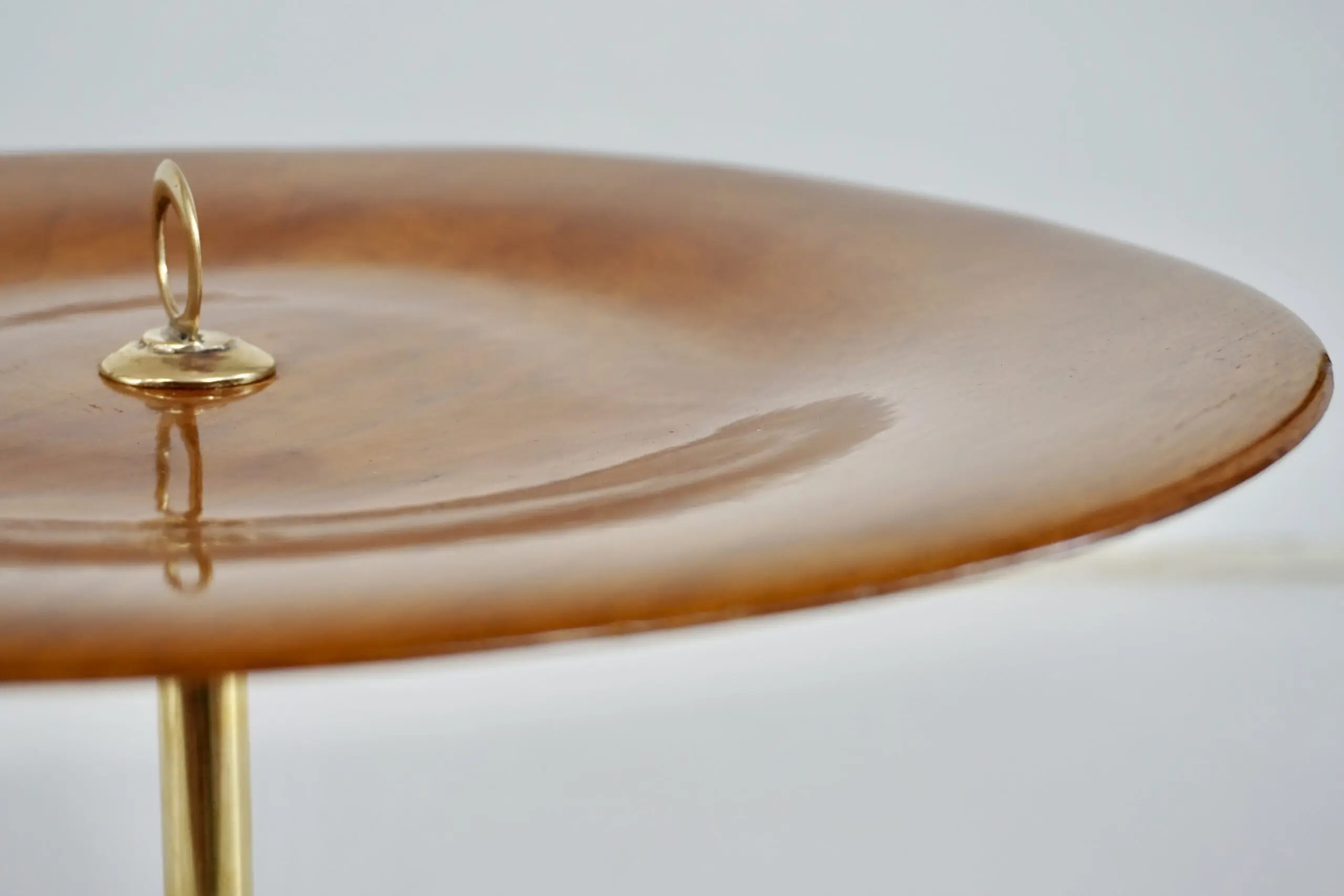 round occasional side table, ash, brass and marble C5 Lorenzo Ciompi, 2025 — photo 9