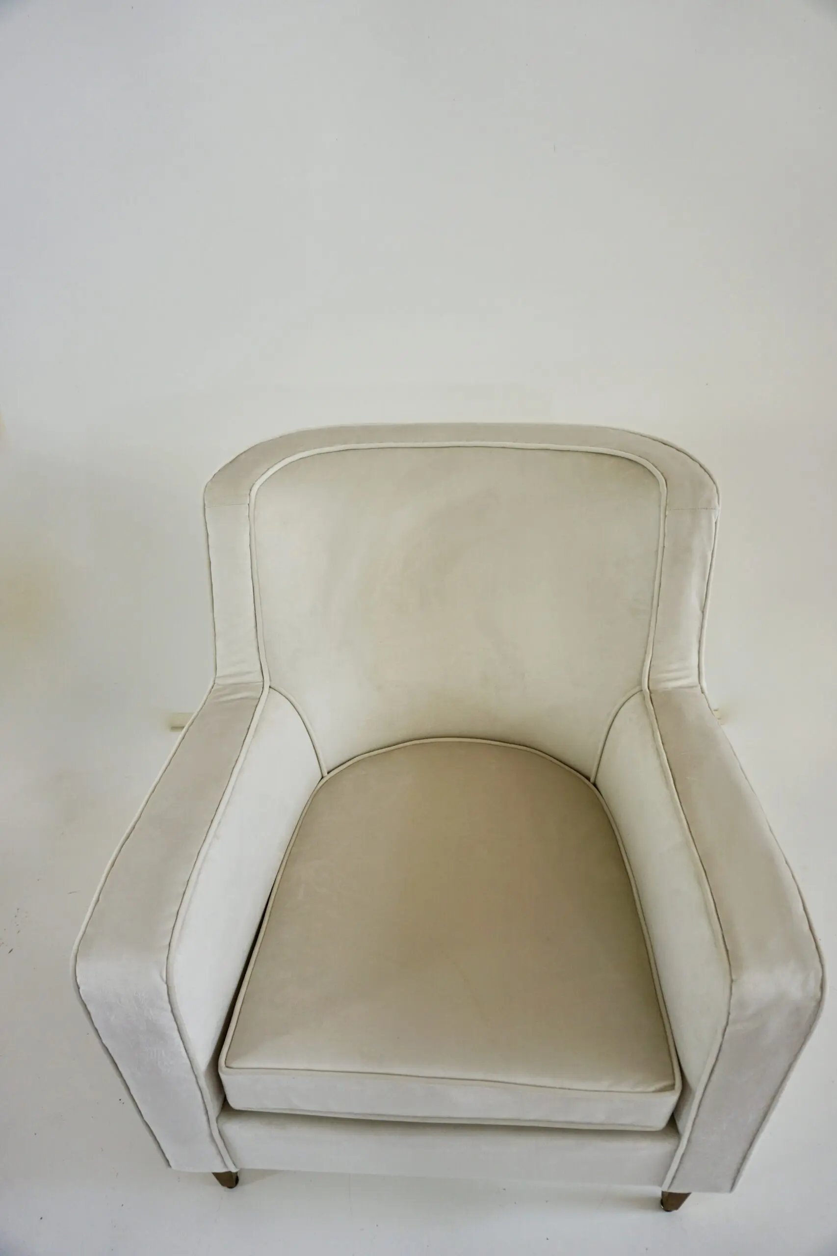 pair of GIO PONTI armchairs white velvet  brass feet for private residence 1955 — photo 12