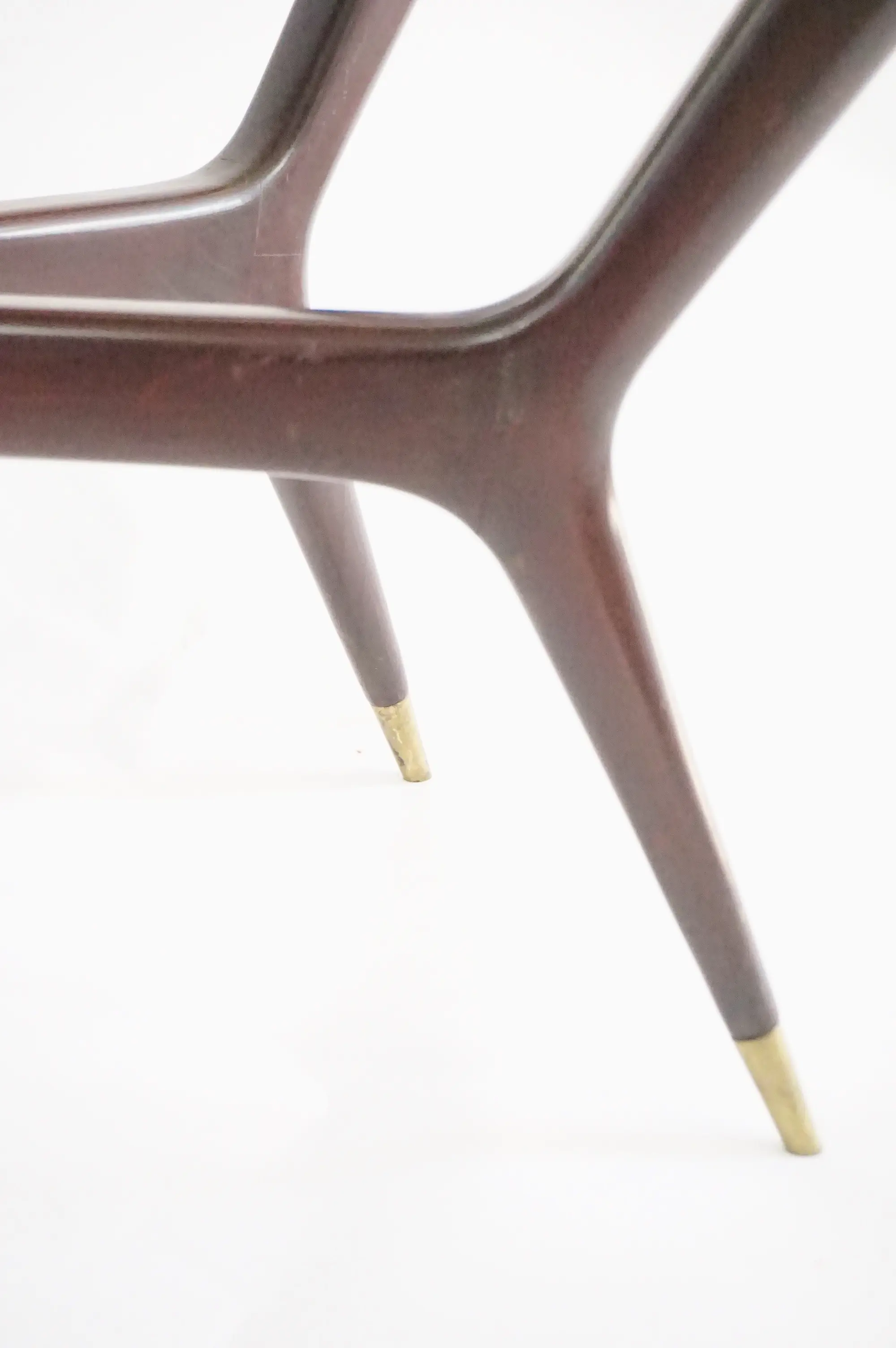 large Gio Ponti coffee table, walnut and Fontana arte thick glass, 1940 — photo 14