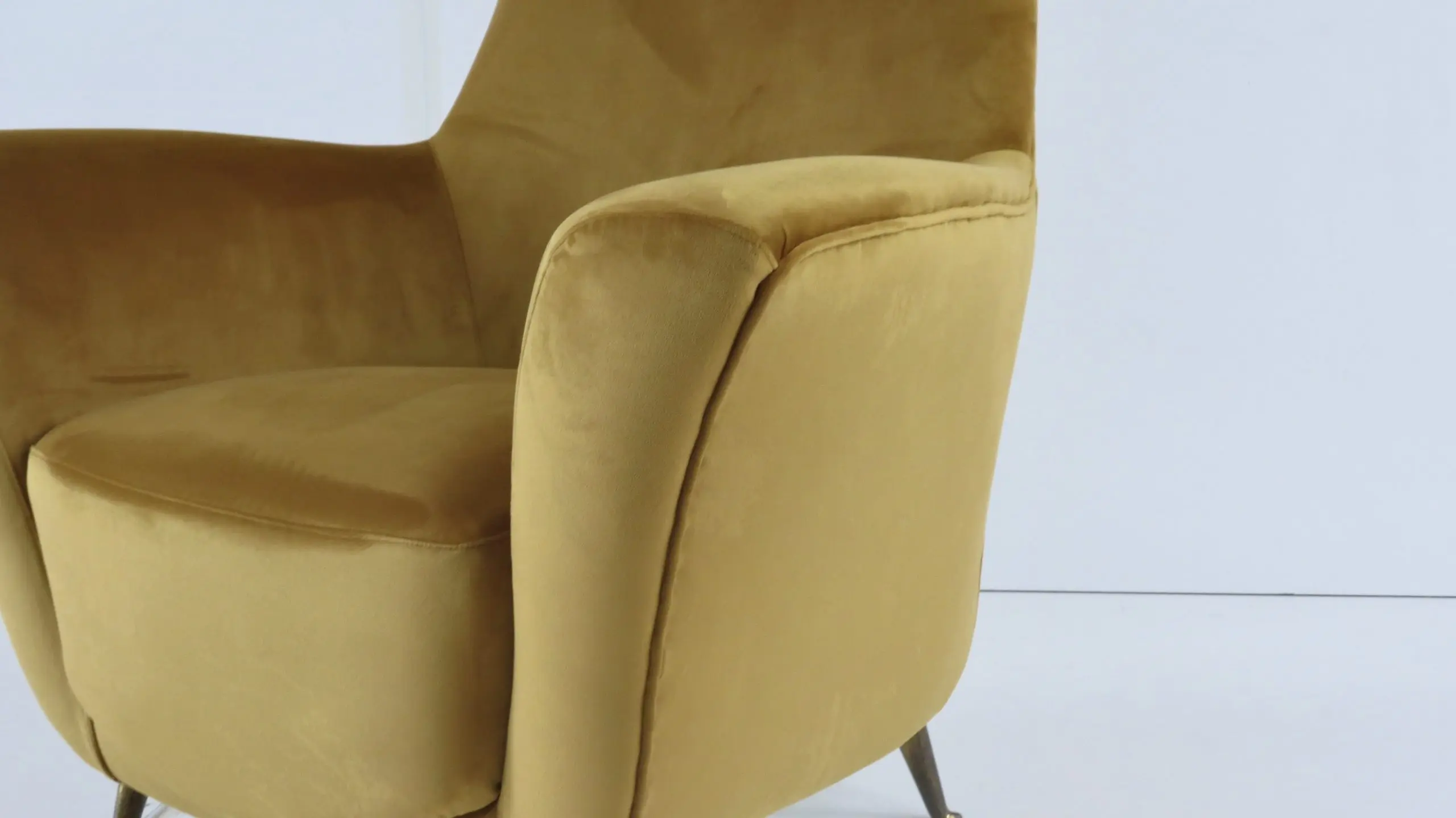 Pair of Rare Gold Ico & Luisa Parisi Armchairs by Isa, 1952 — photo 20
