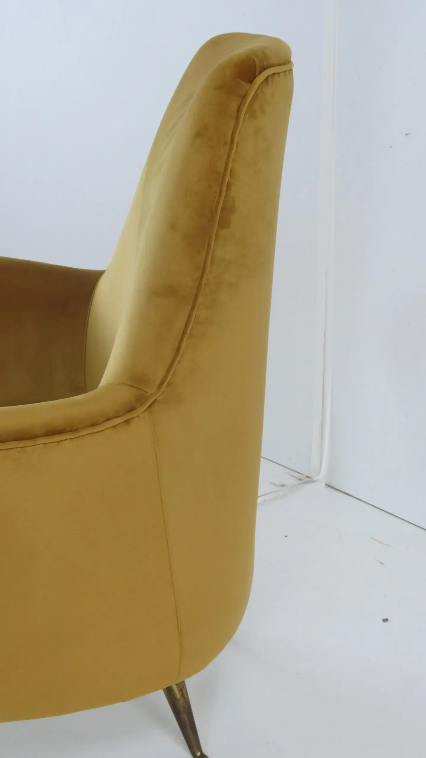 Pair of Rare Gold Ico & Luisa Parisi Armchairs by Isa, 1952 — photo 17