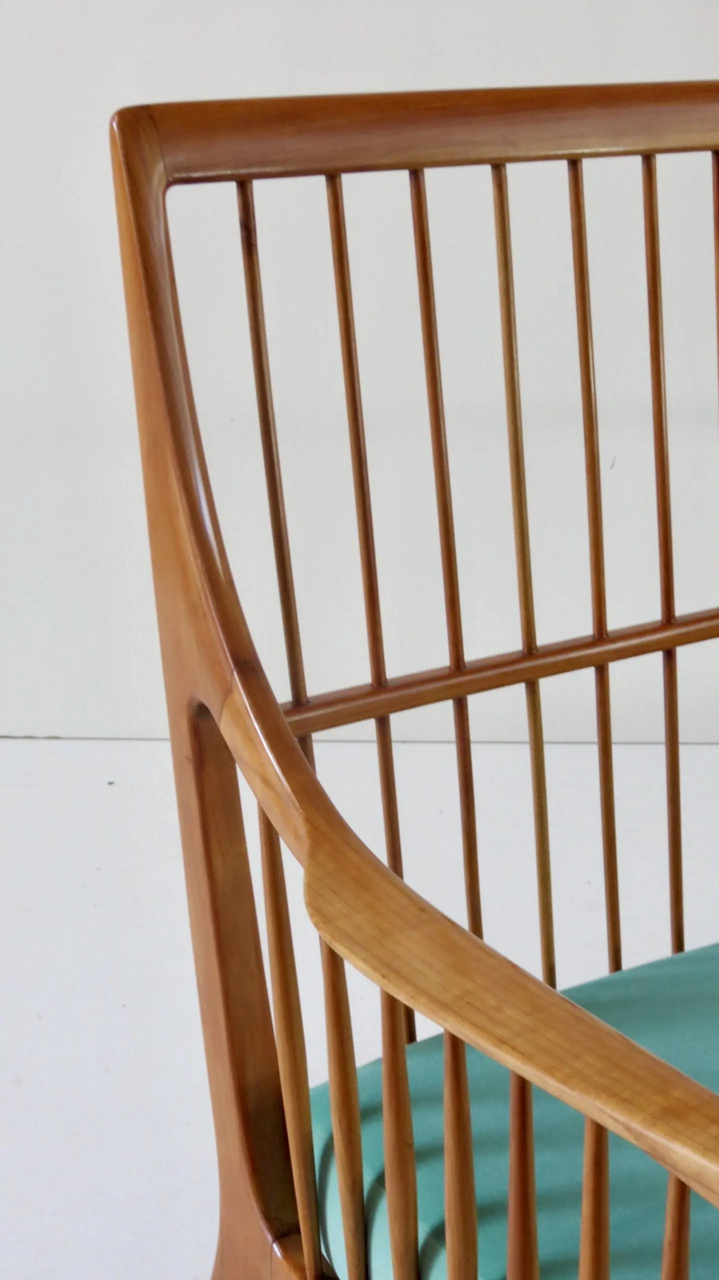 Rare Large Paolo Buffa Cherrywood Green Sofa, 1942 — photo 17