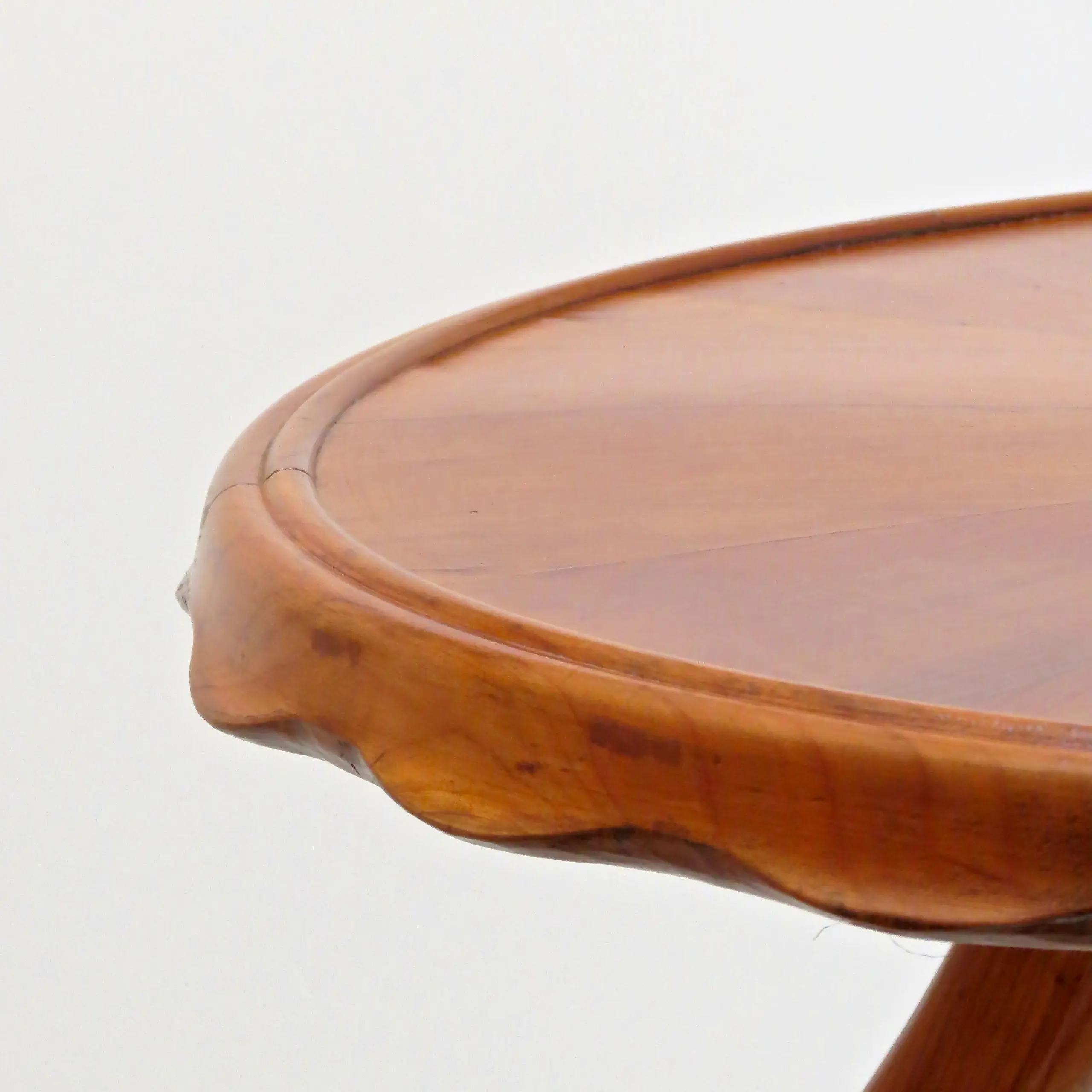 Osvaldo Borsani Round Coffee Table, 1940 — photo 8