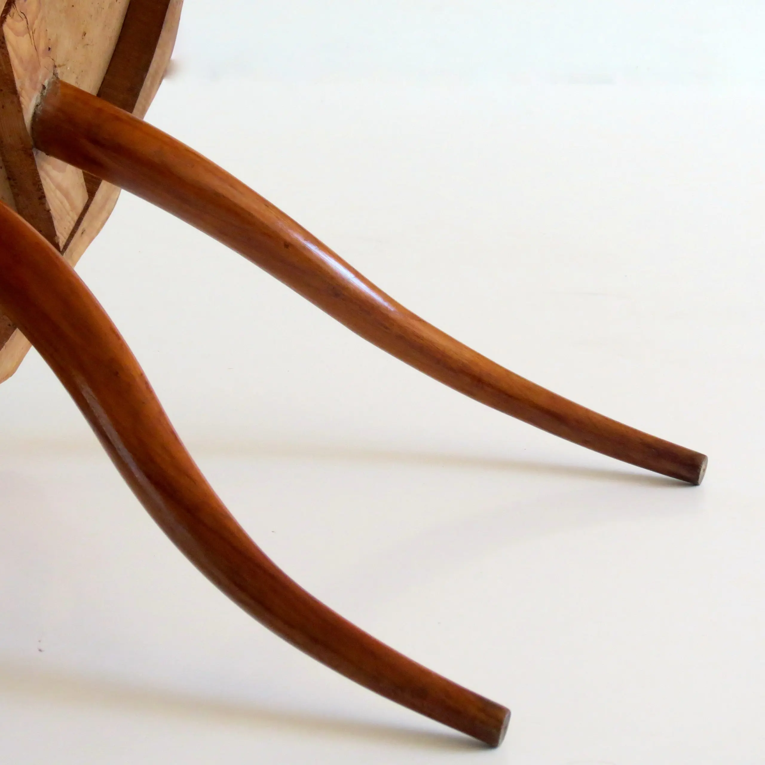 Osvaldo Borsani Round Coffee Table, 1940 — photo 9