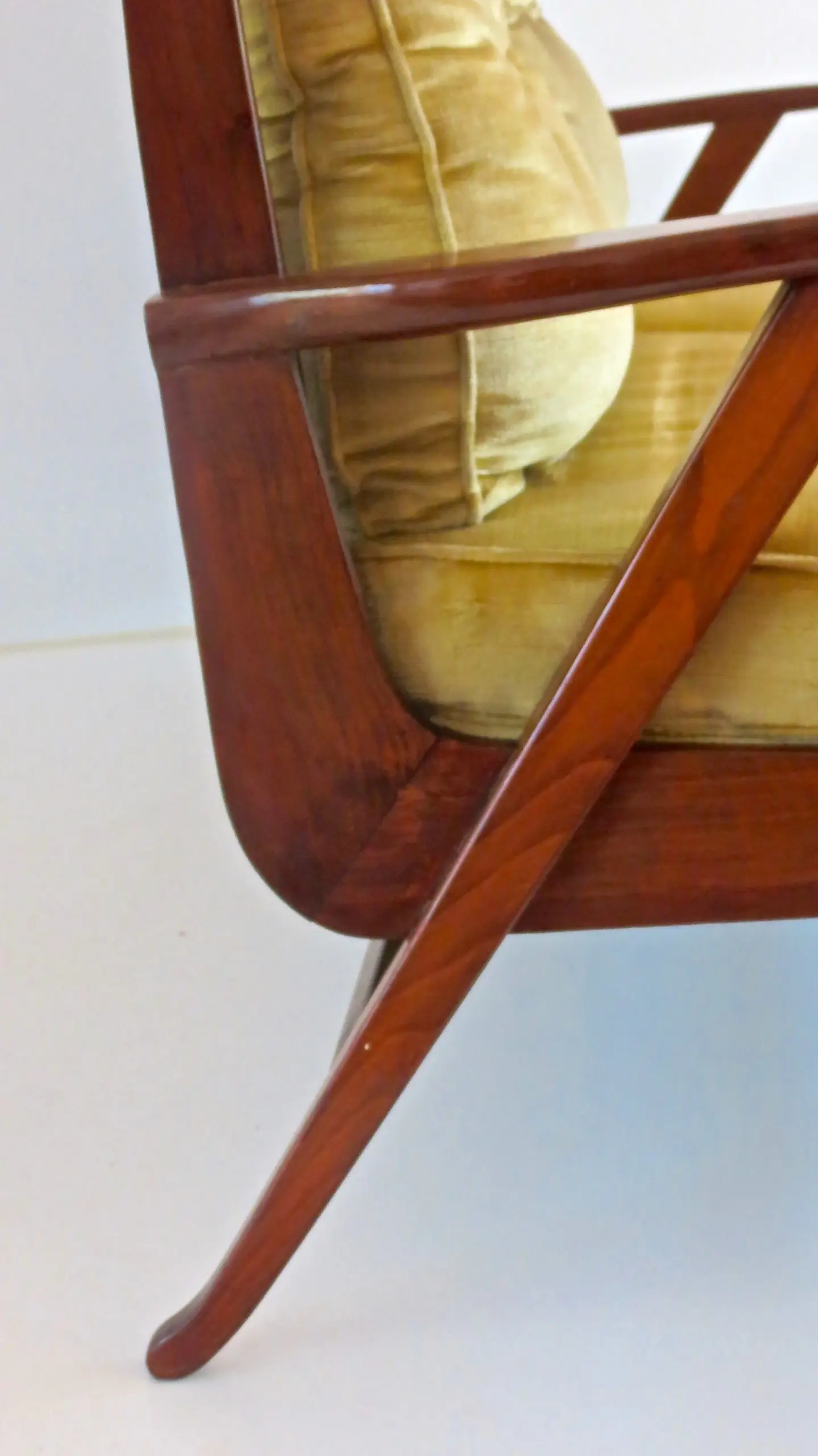 attr.Paolo Buffa Walnut Sofa, 1950 — photo 5