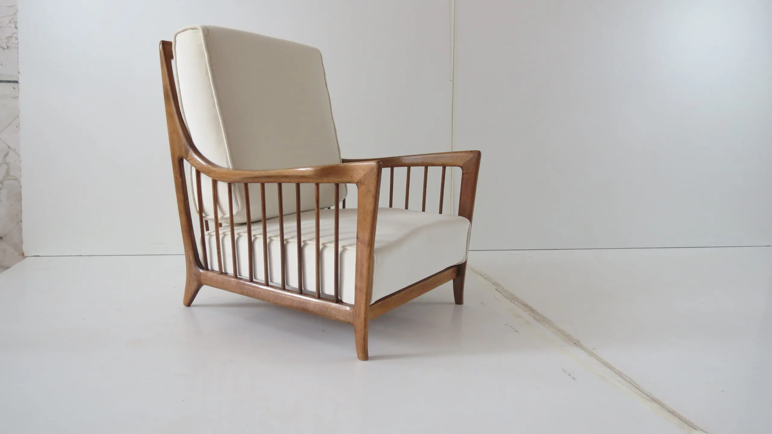 Rare Paolo Buffa White Cherrywood Armchair 118/F, 1950 — photo 18