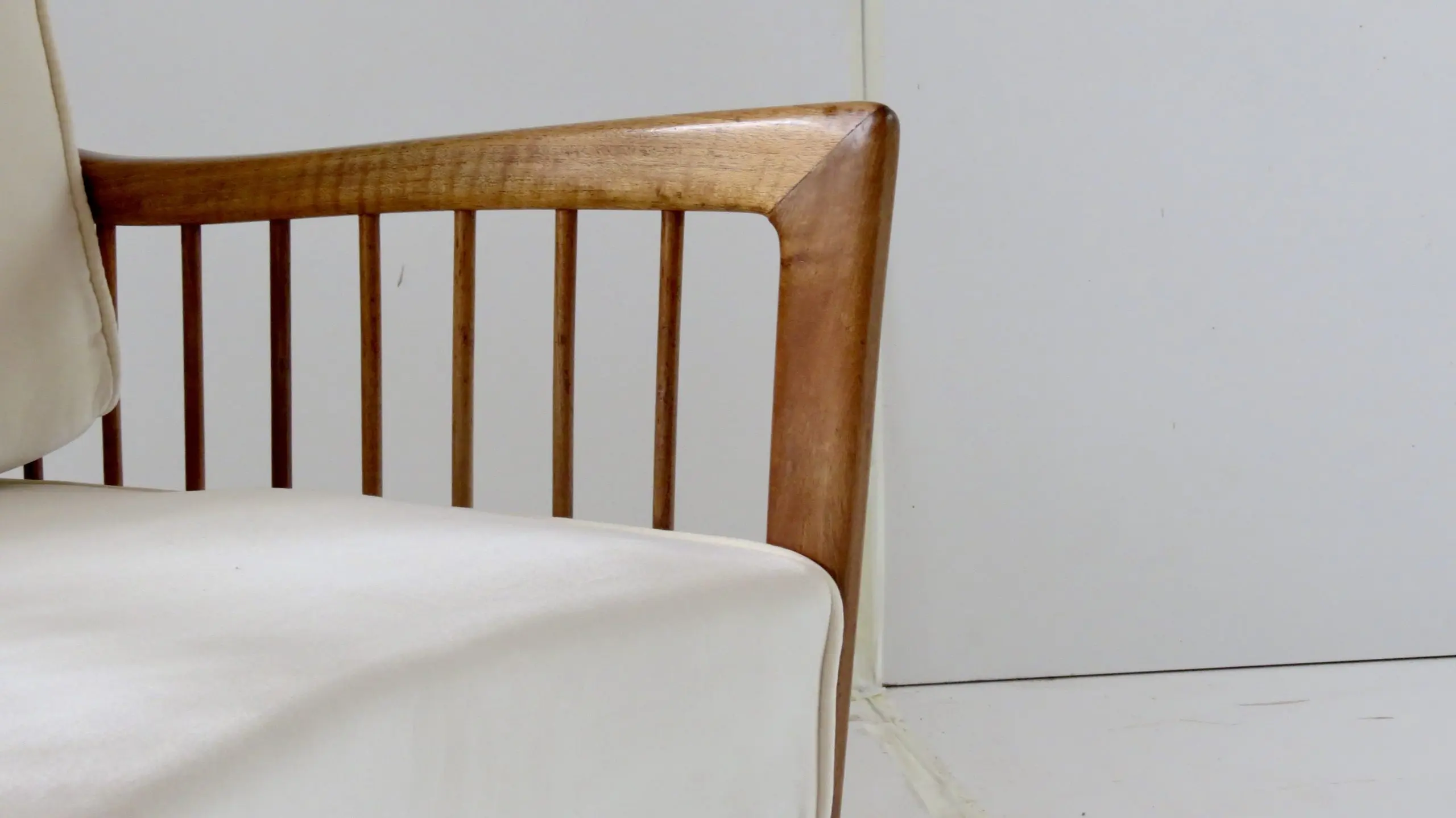 Rare Paolo Buffa White Cherrywood Armchair 118/F, 1950 — photo 5