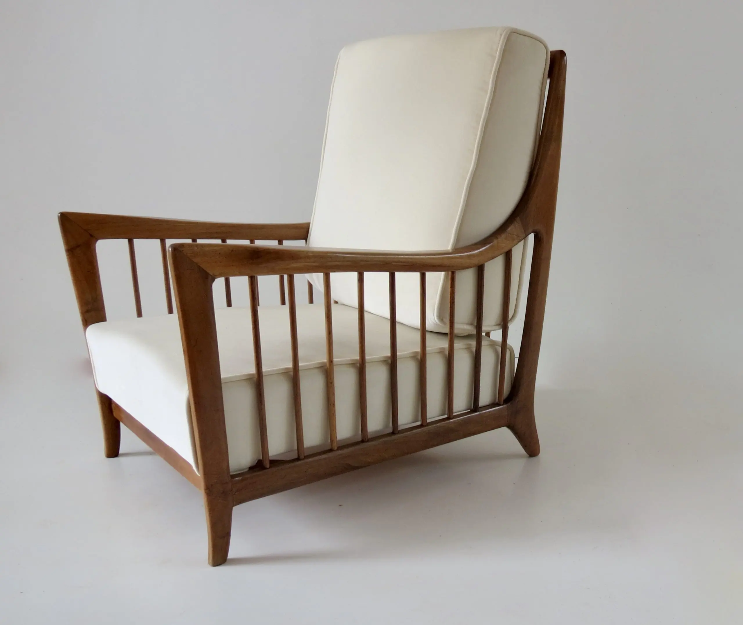 Rare Paolo Buffa White Cherrywood Armchair 118/F, 1950 — image 2